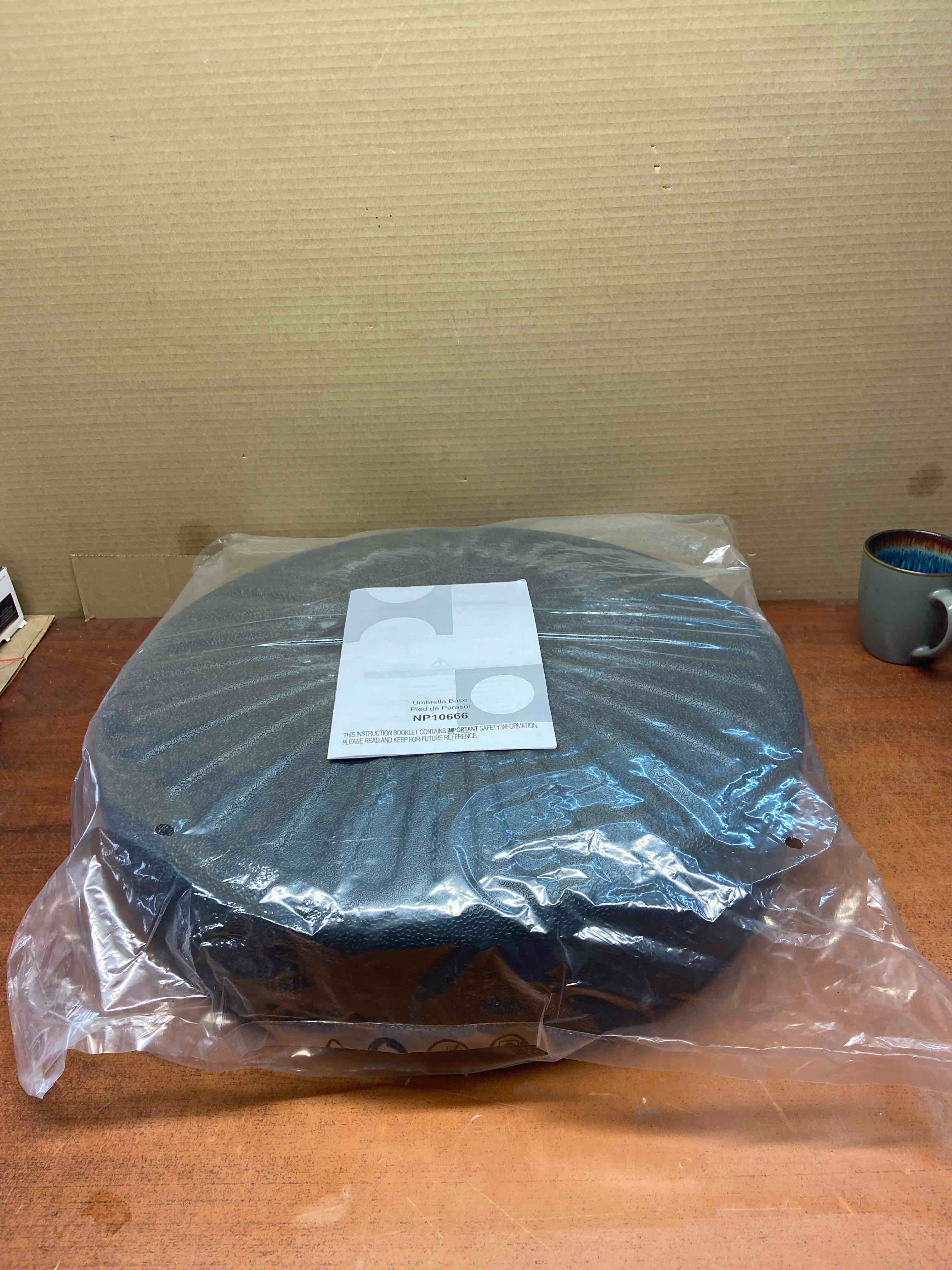 Fillable Umbrella base 