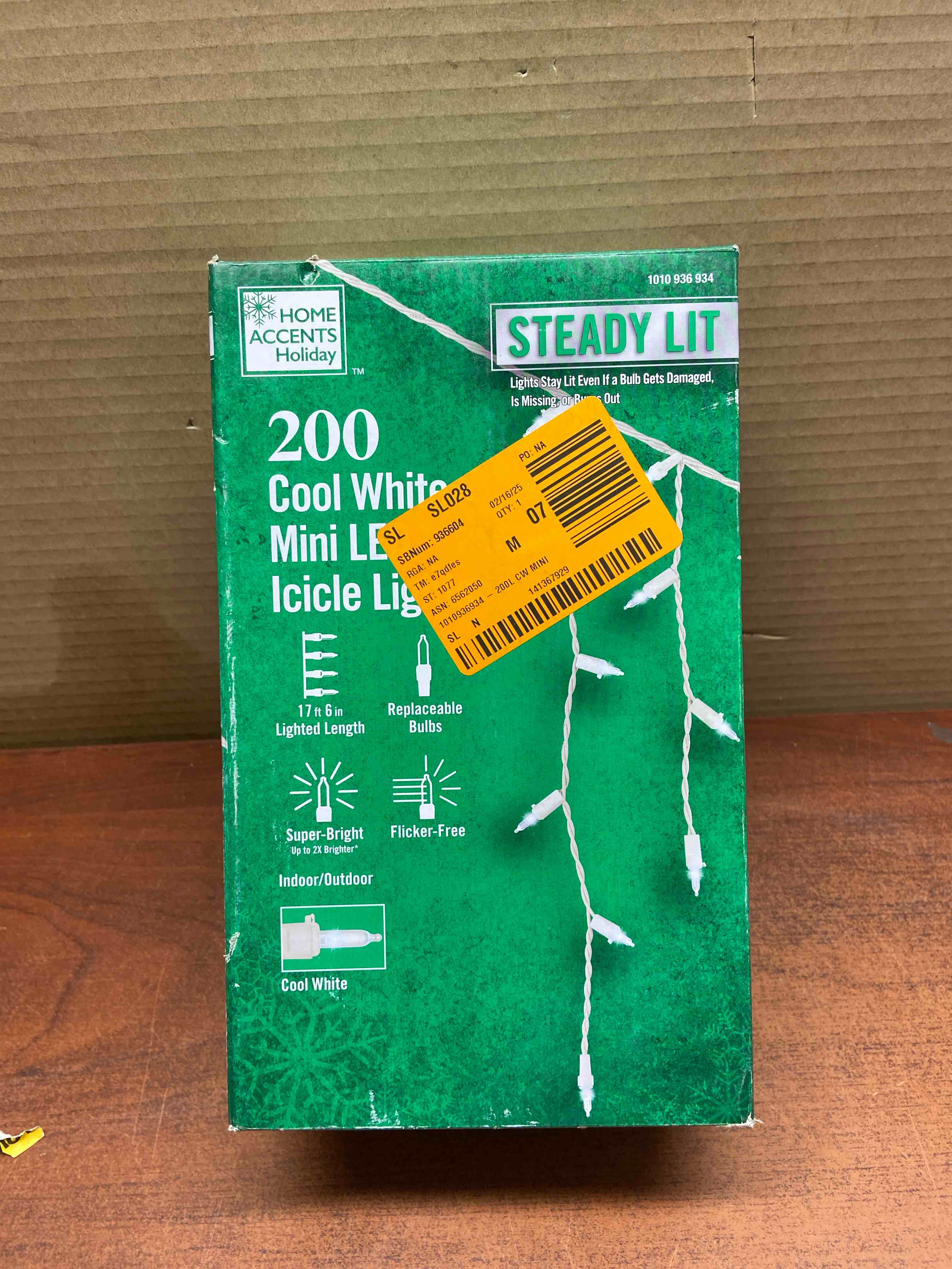 200 Count Cool White Steady Lit Mini LED Icicle Lights