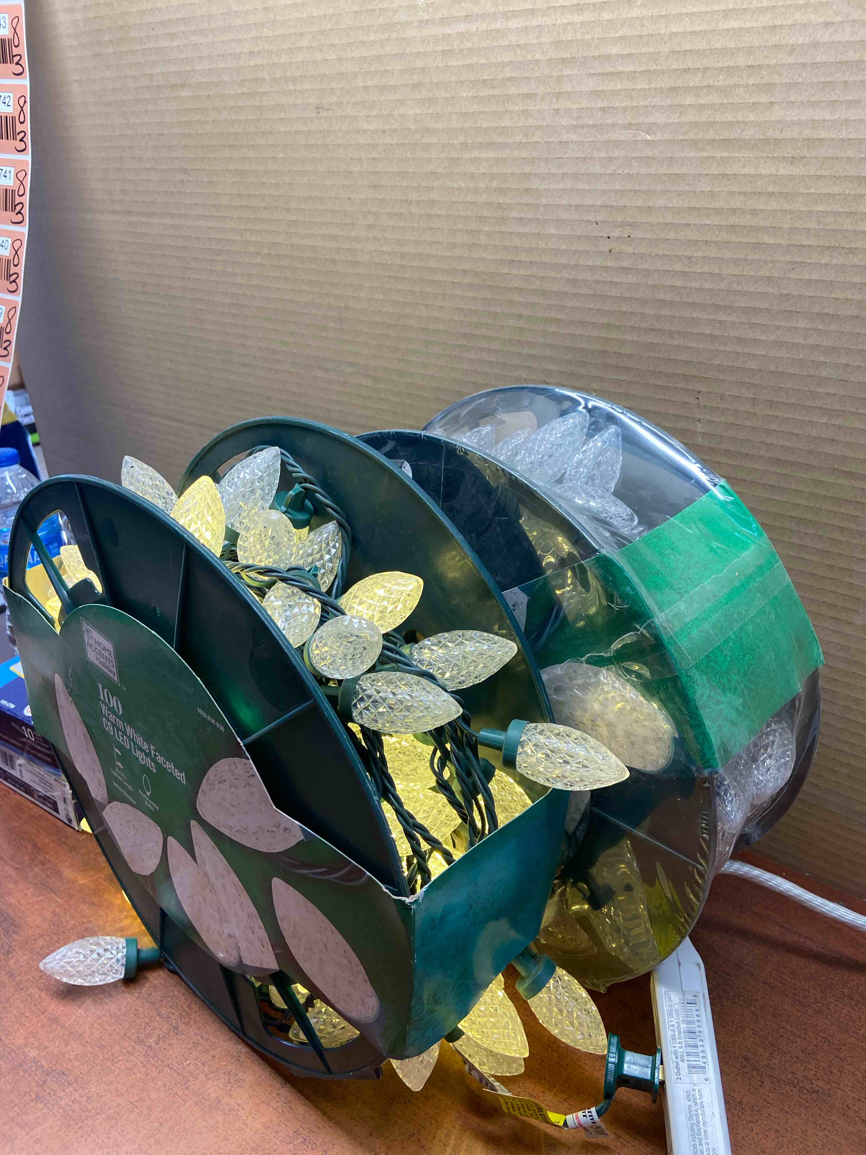 100 Count Warm White Faceted C9 LED Lights