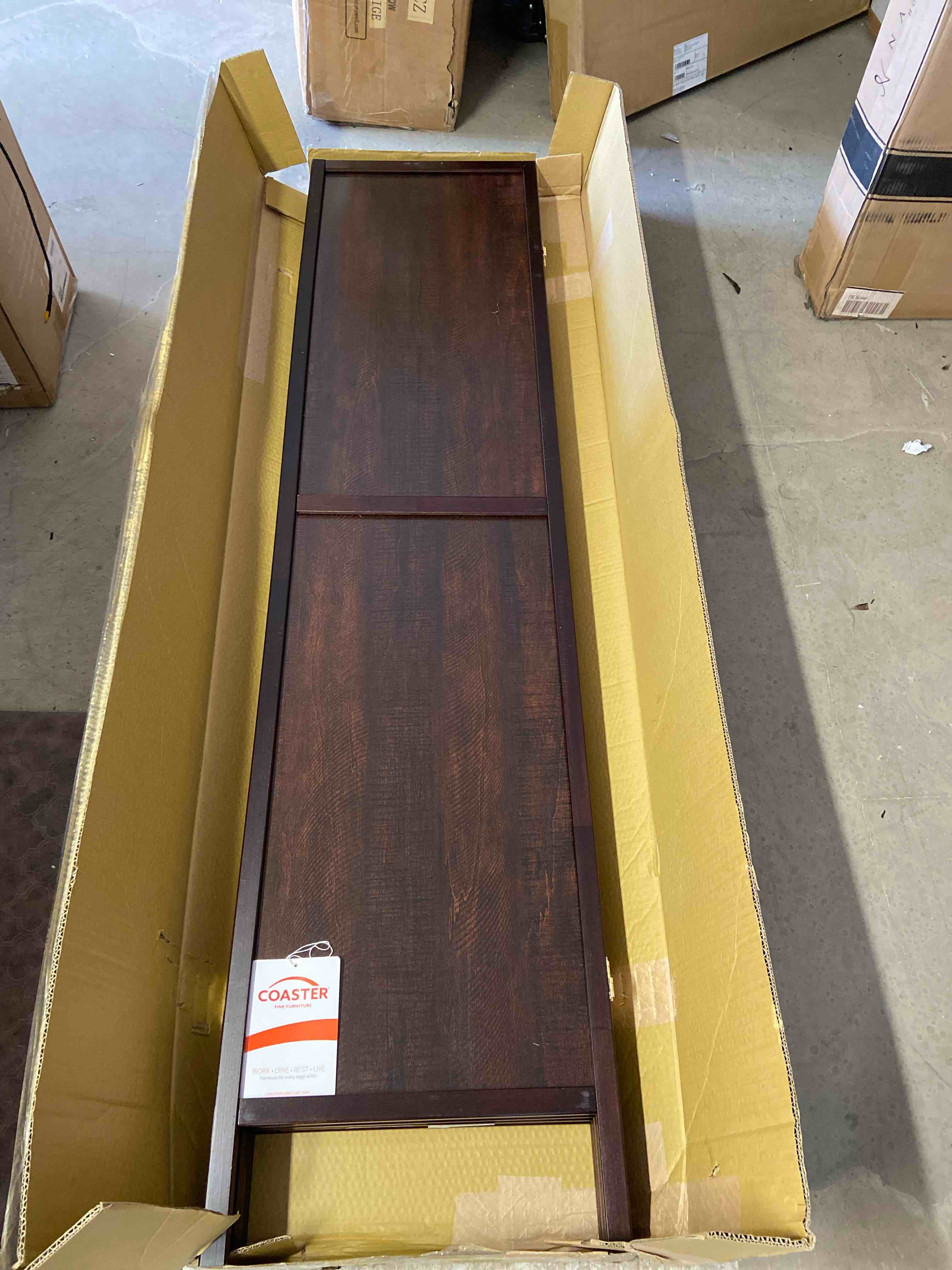 https://s3.amazonaws.com/lotting-images-prod/johnsoncity/RED3398781_1727202692477.jpeg