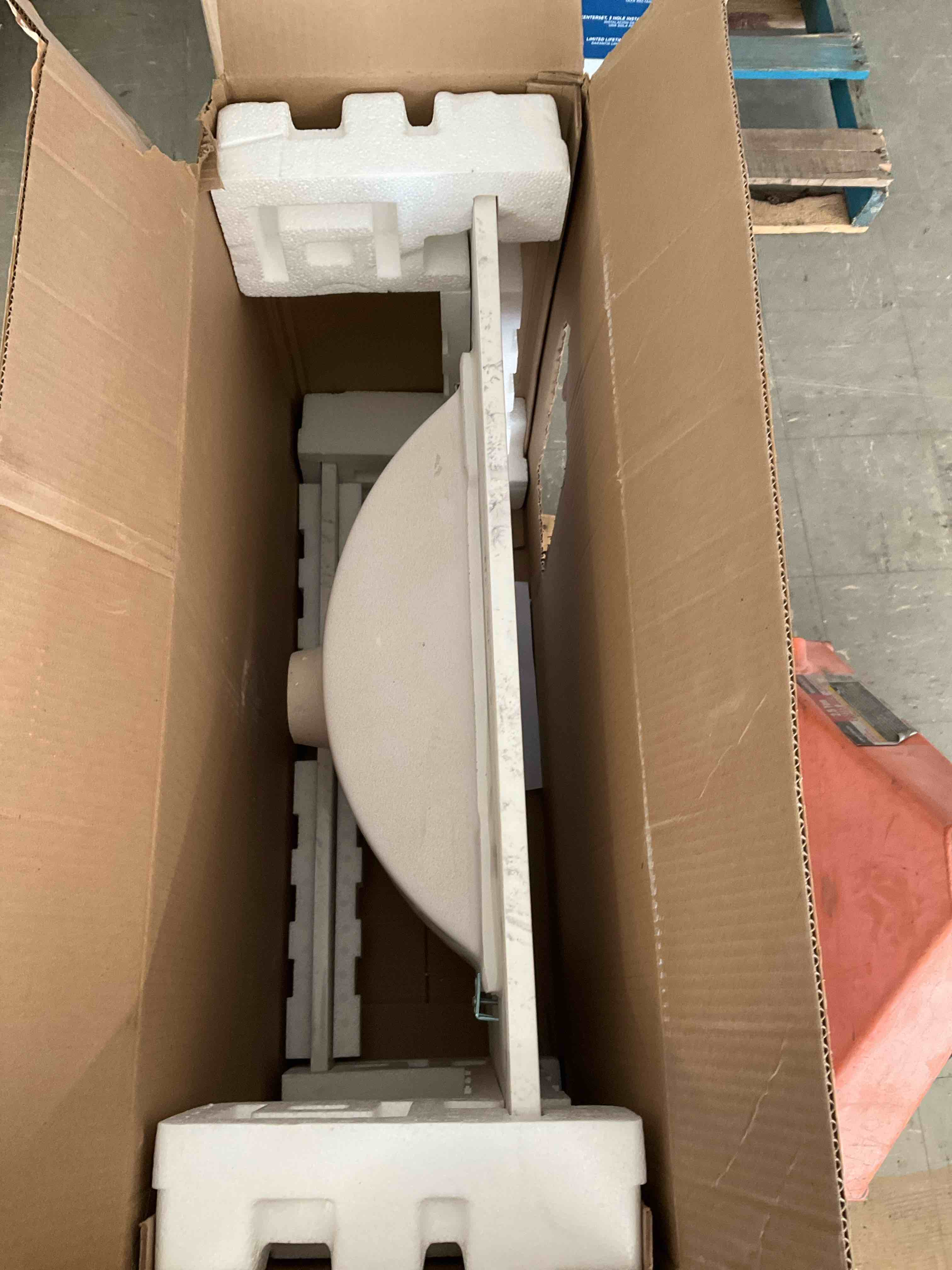 https://s3.amazonaws.com/lotting-images-prod/johnsoncity/RED3399118_1737747400157.jpeg