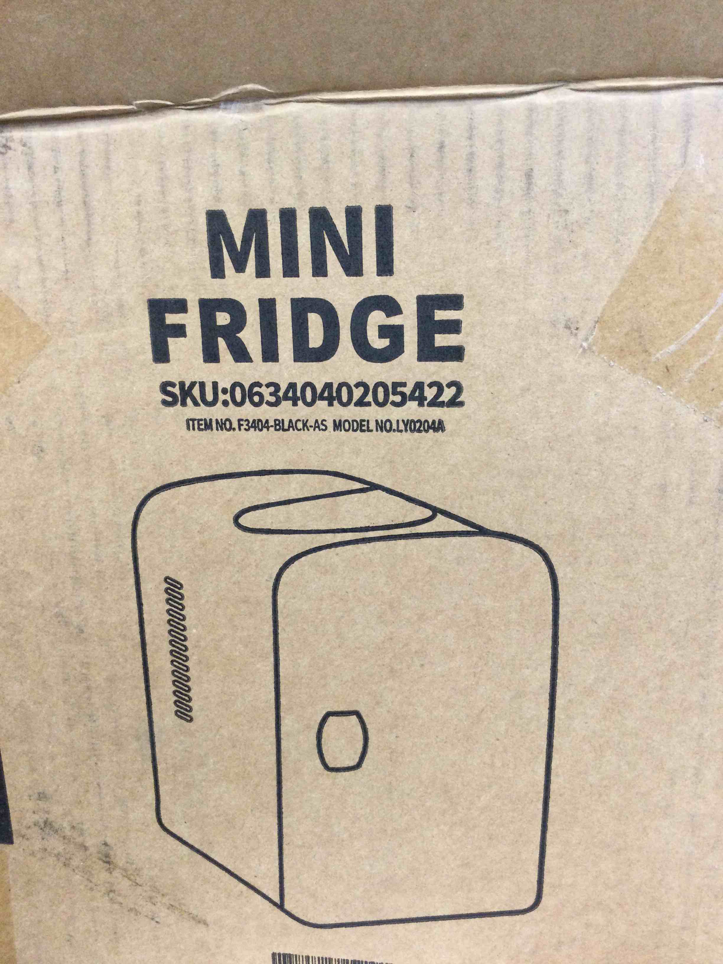 Mini Fridge Model LYO24A
