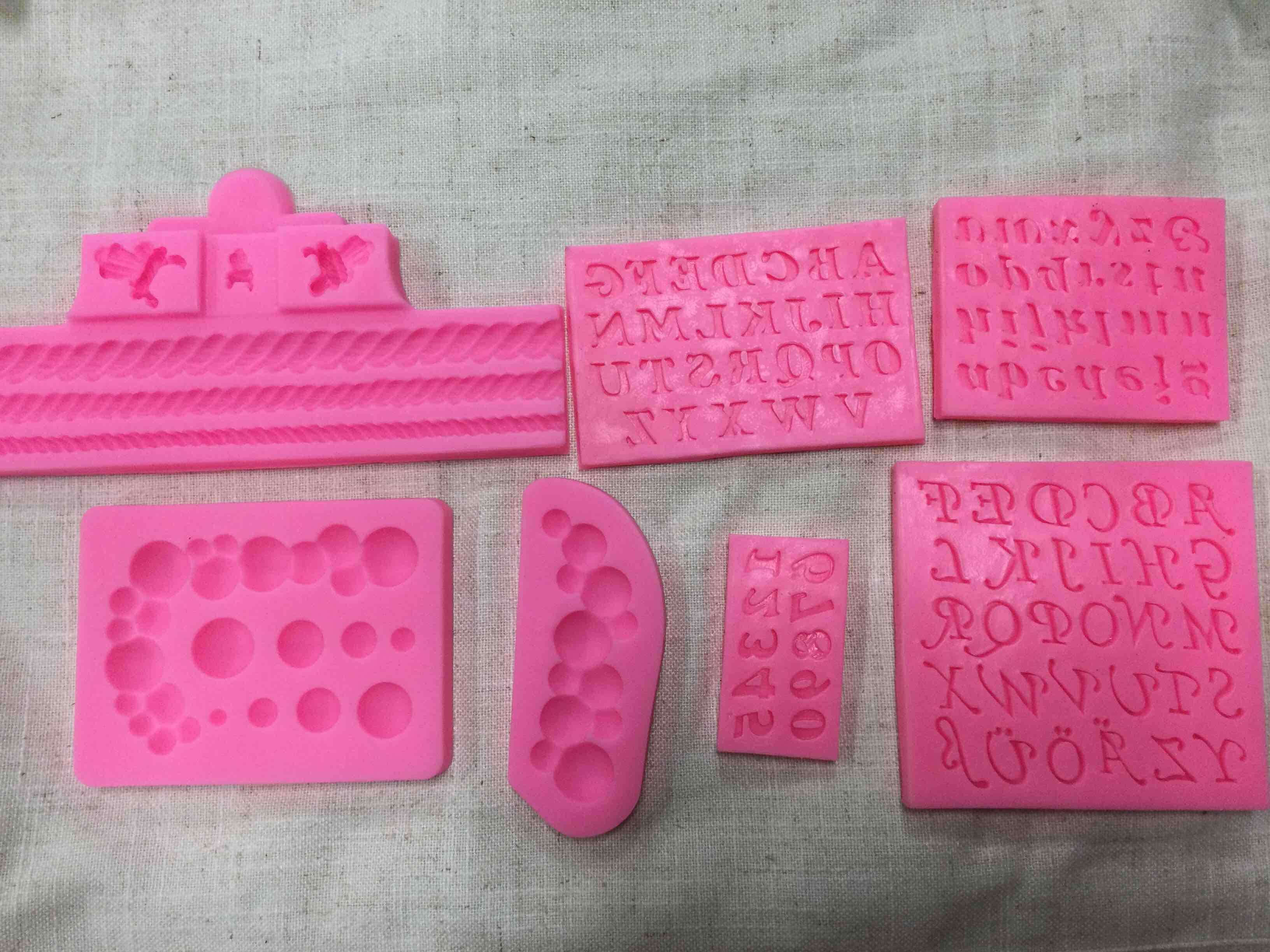 DIY 3D Pearl Fondant Mold Ball Pearl Semi Sphere and Alphabet Chocolate Silicone Molds Cake Decorating Sugar Lollipop Mold For Cupcake Topper Candy Polymer Clay Gum Paste 