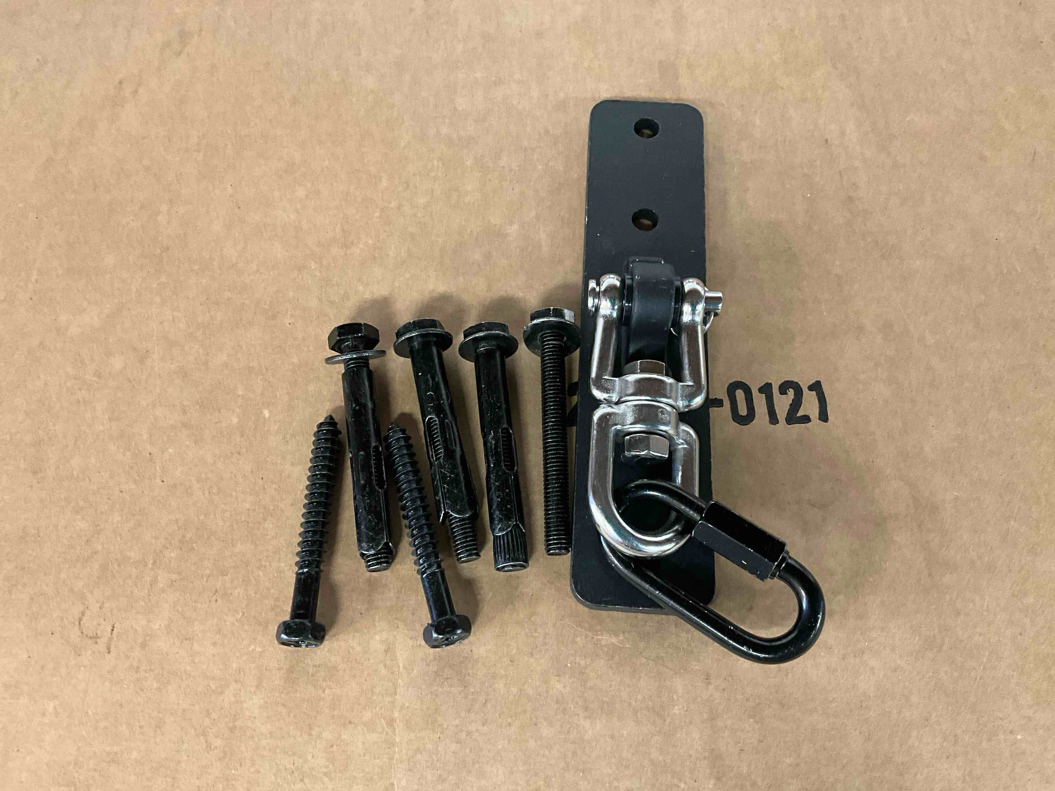 Condition photo showing Good Condition for 360° Rotation Swing Hanger with Carabiner and 4 Mounting Holes for Aerial Yoga, Hammock and Heavy Bag