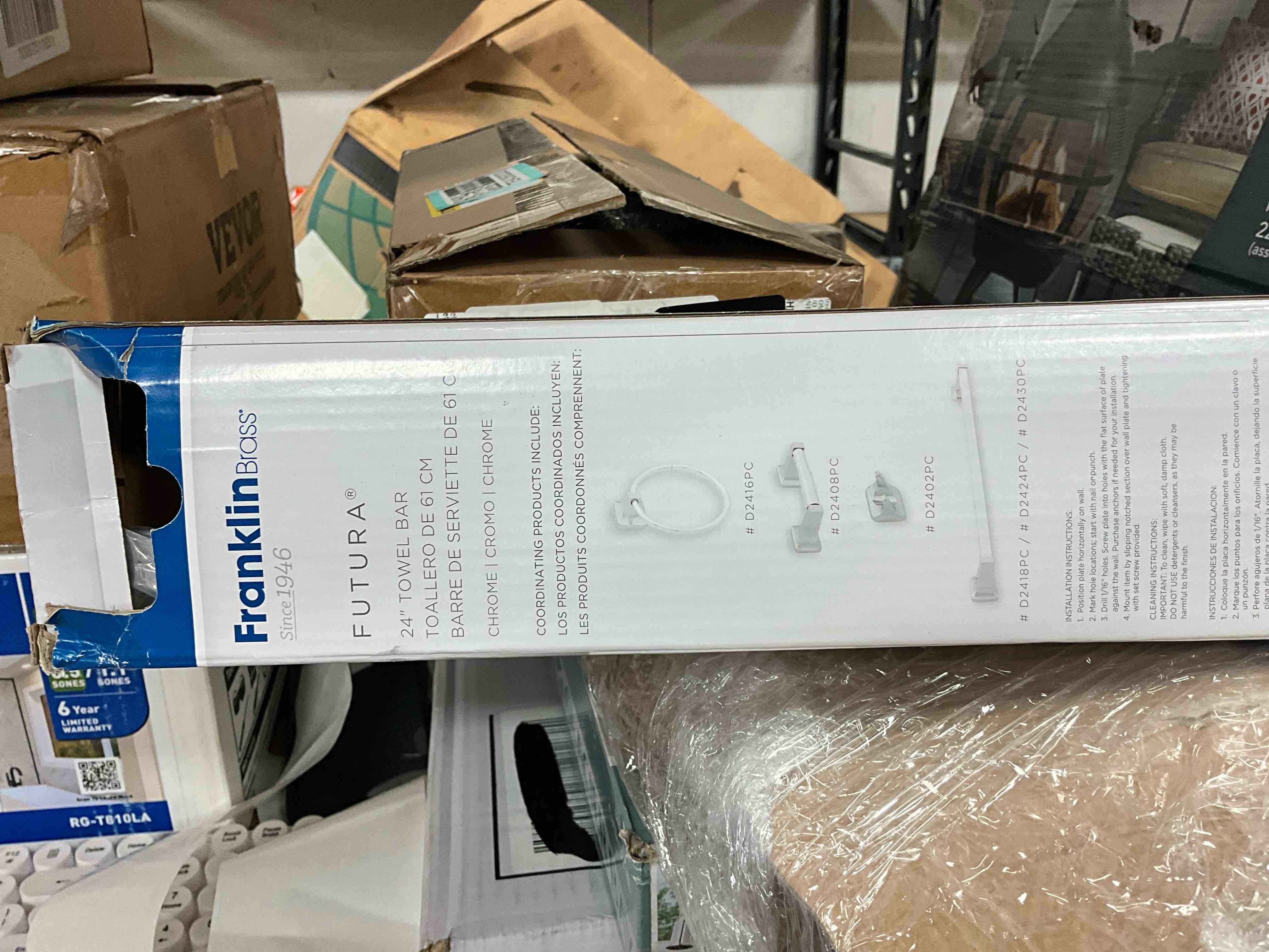 Condition photo showing Good Condition for missing mounting hardware. franklin brass futura 24 in. wall mount towel bar bath hardware accessory in polished chrome