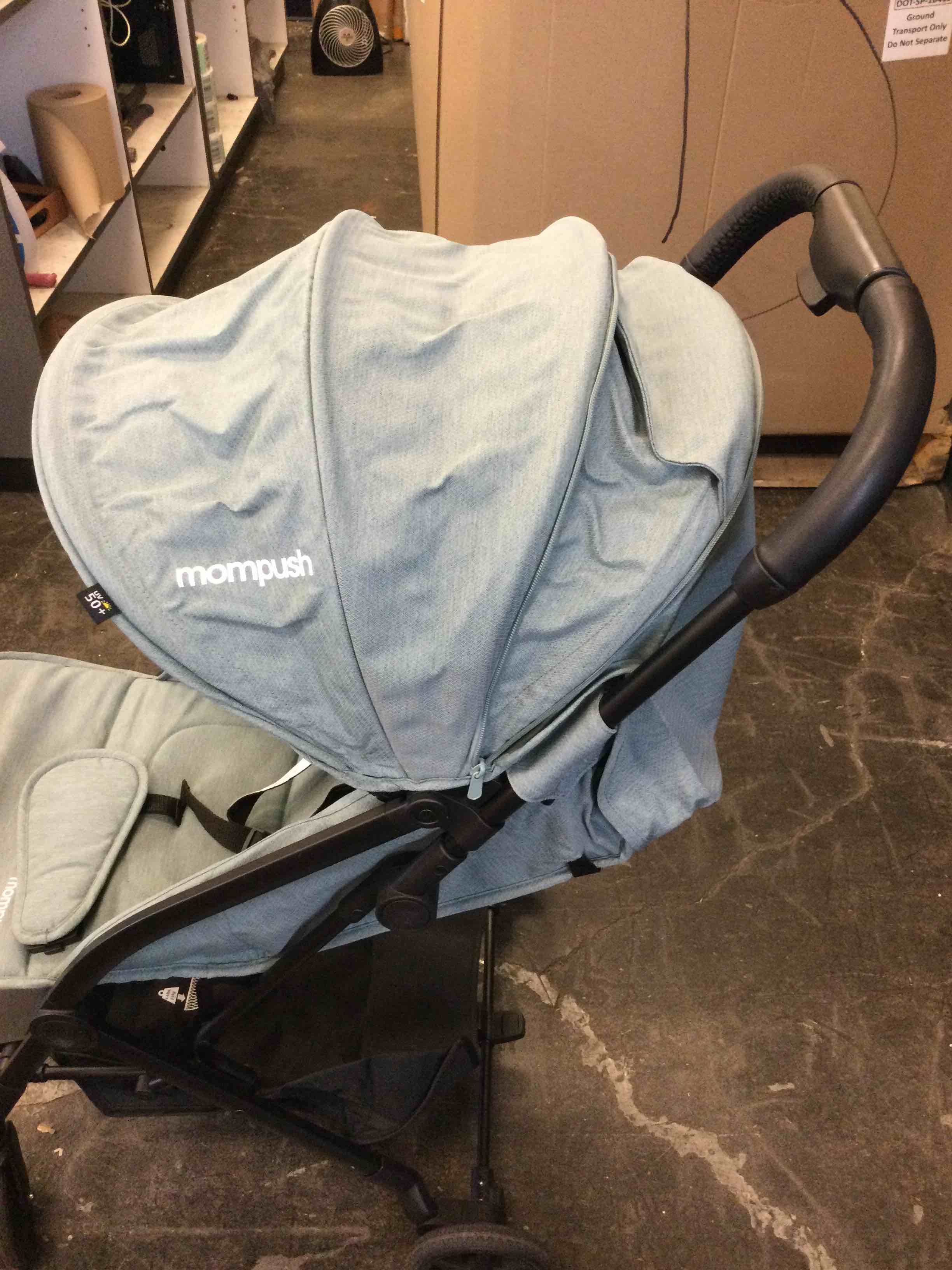 mom push lightweight stroller T3500