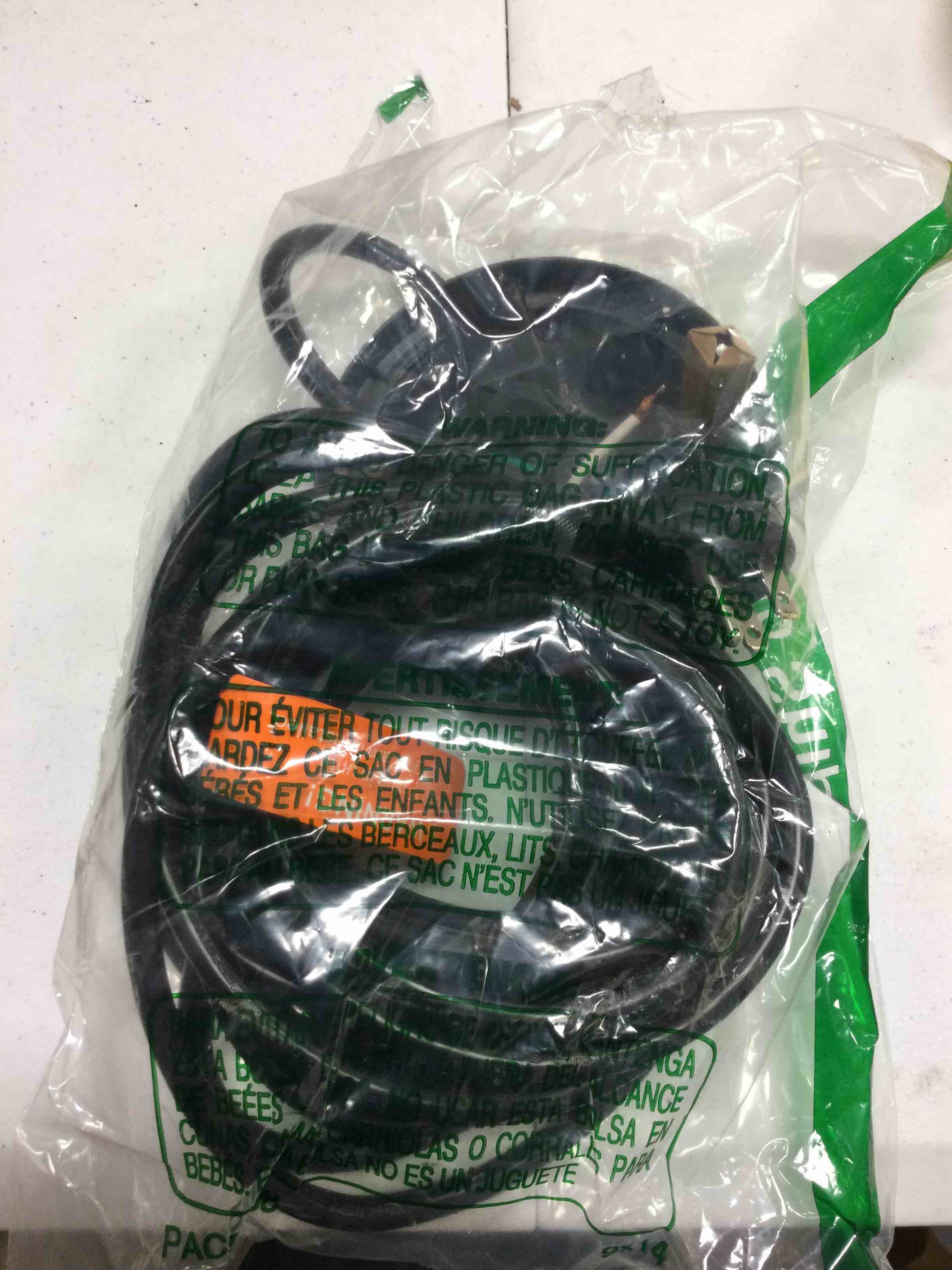 https://s3.amazonaws.com/lotting-images-prod/johnsoncity/YEL3880130_1749144814374.jpeg