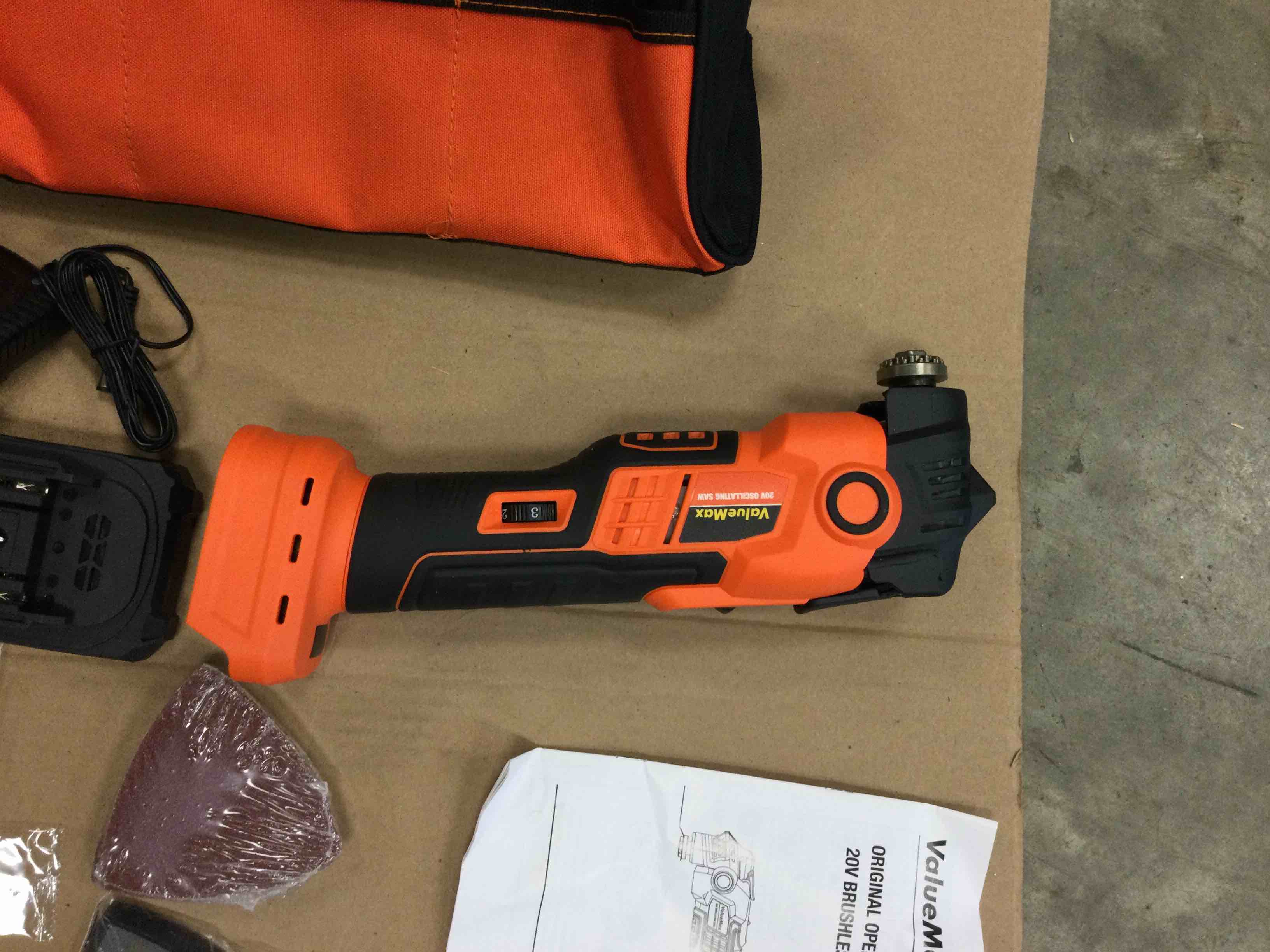 https://s3.amazonaws.com/lotting-images-prod/johnsoncity/YEL3880237_1750278932989.jpeg