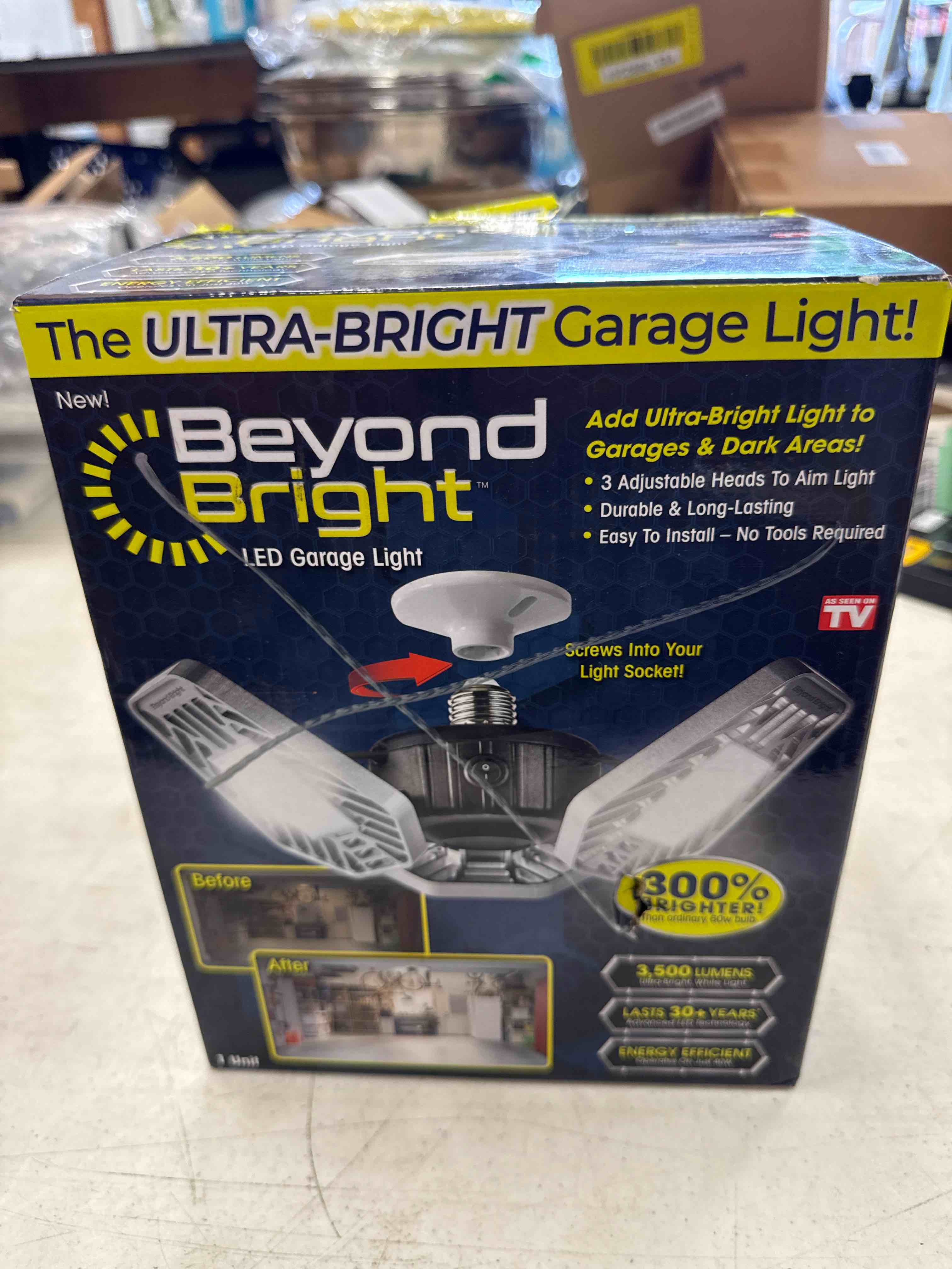 Beyond Bright Garage Light LED Light  3 500 Lumens