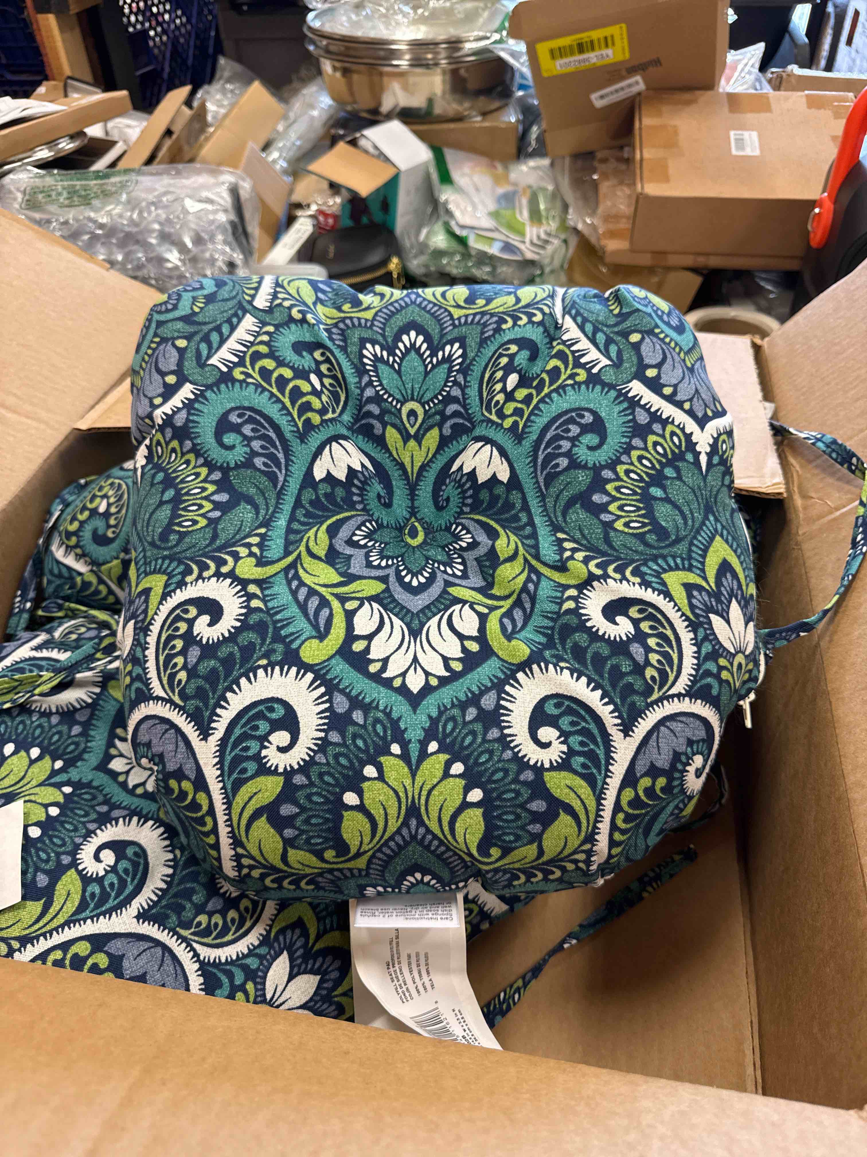 https://s3.amazonaws.com/lotting-images-prod/johnsoncity/YEL3880415_1753993857277.jpeg