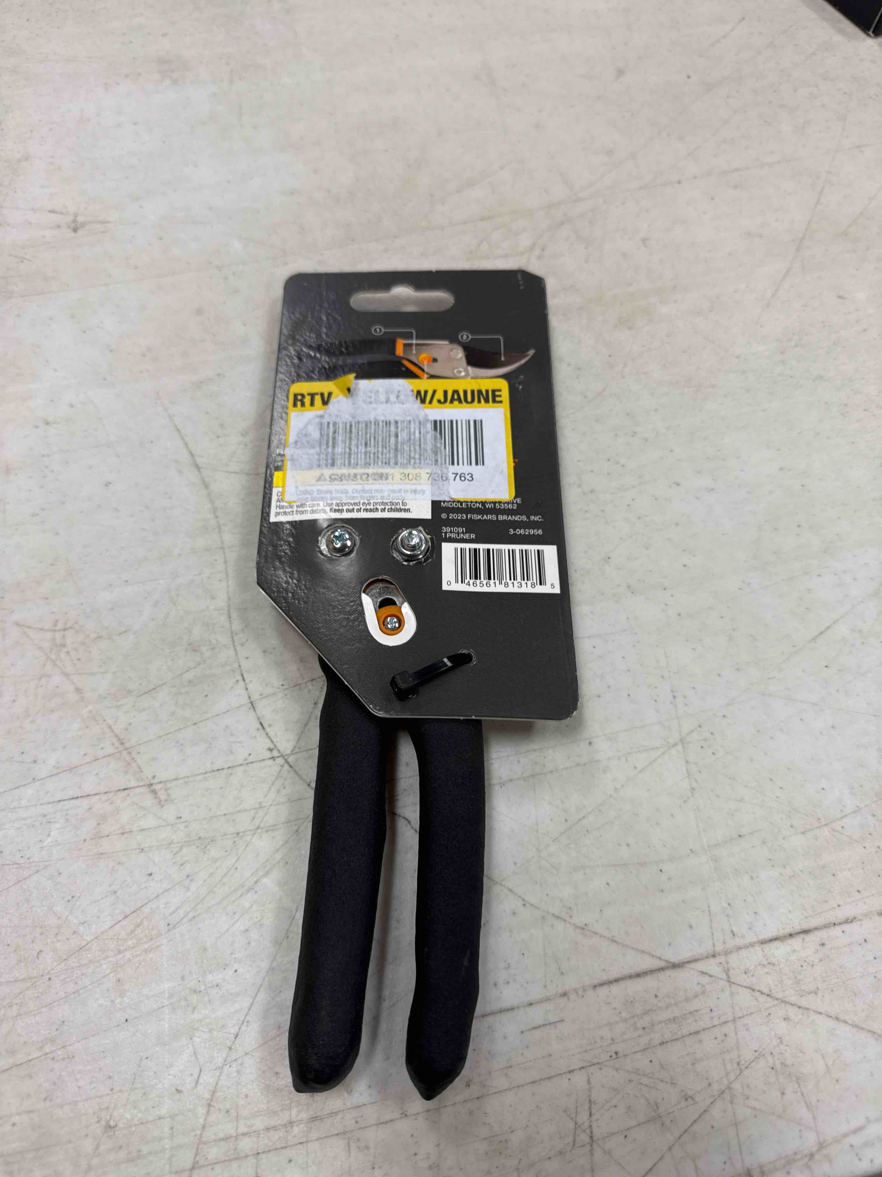 https://s3.amazonaws.com/lotting-images-prod/johnsoncity/YEL3880420_1753995084589.jpeg