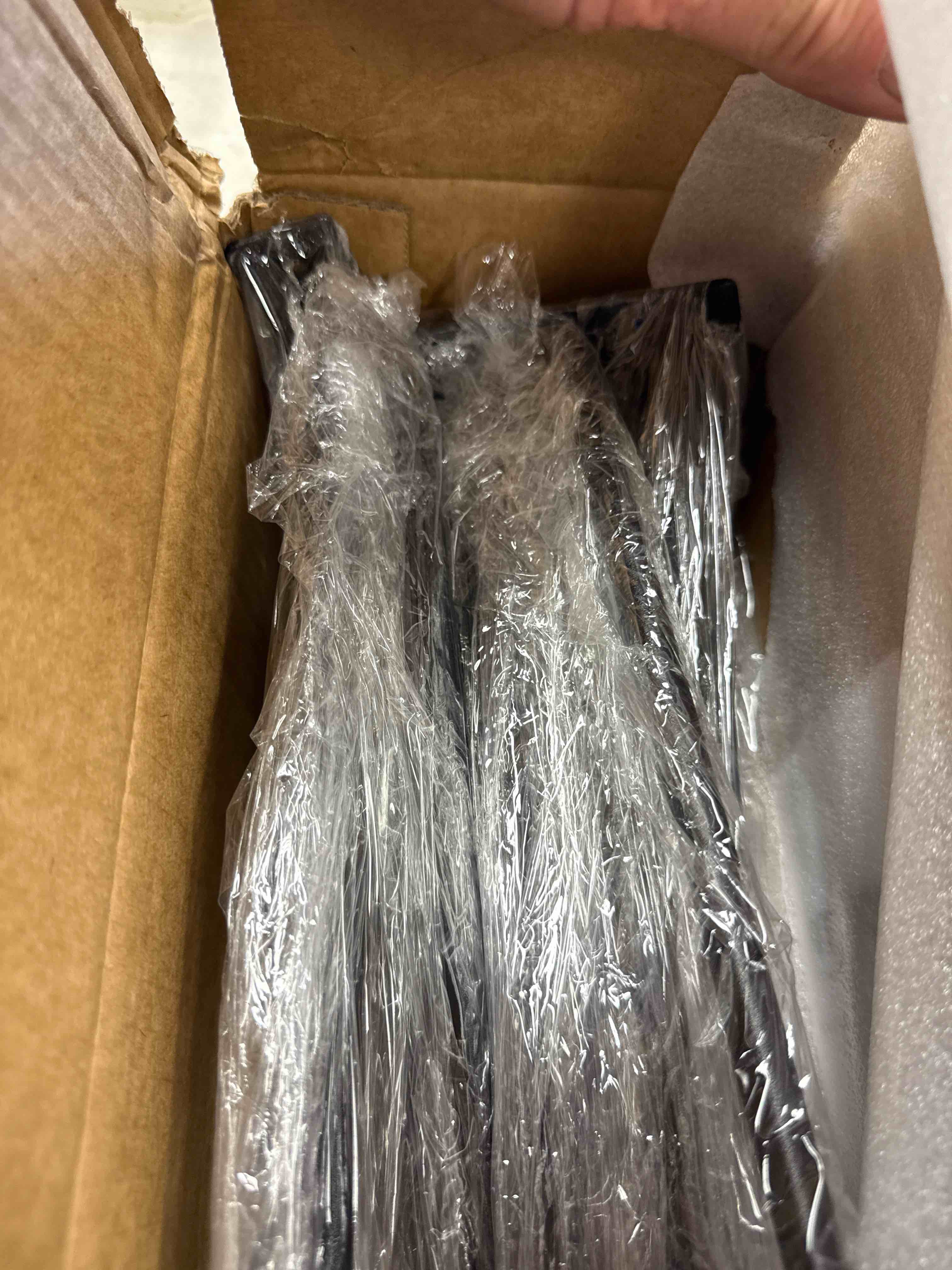 https://s3.amazonaws.com/lotting-images-prod/johnsoncity/YEL3880428_1753996717015.jpeg