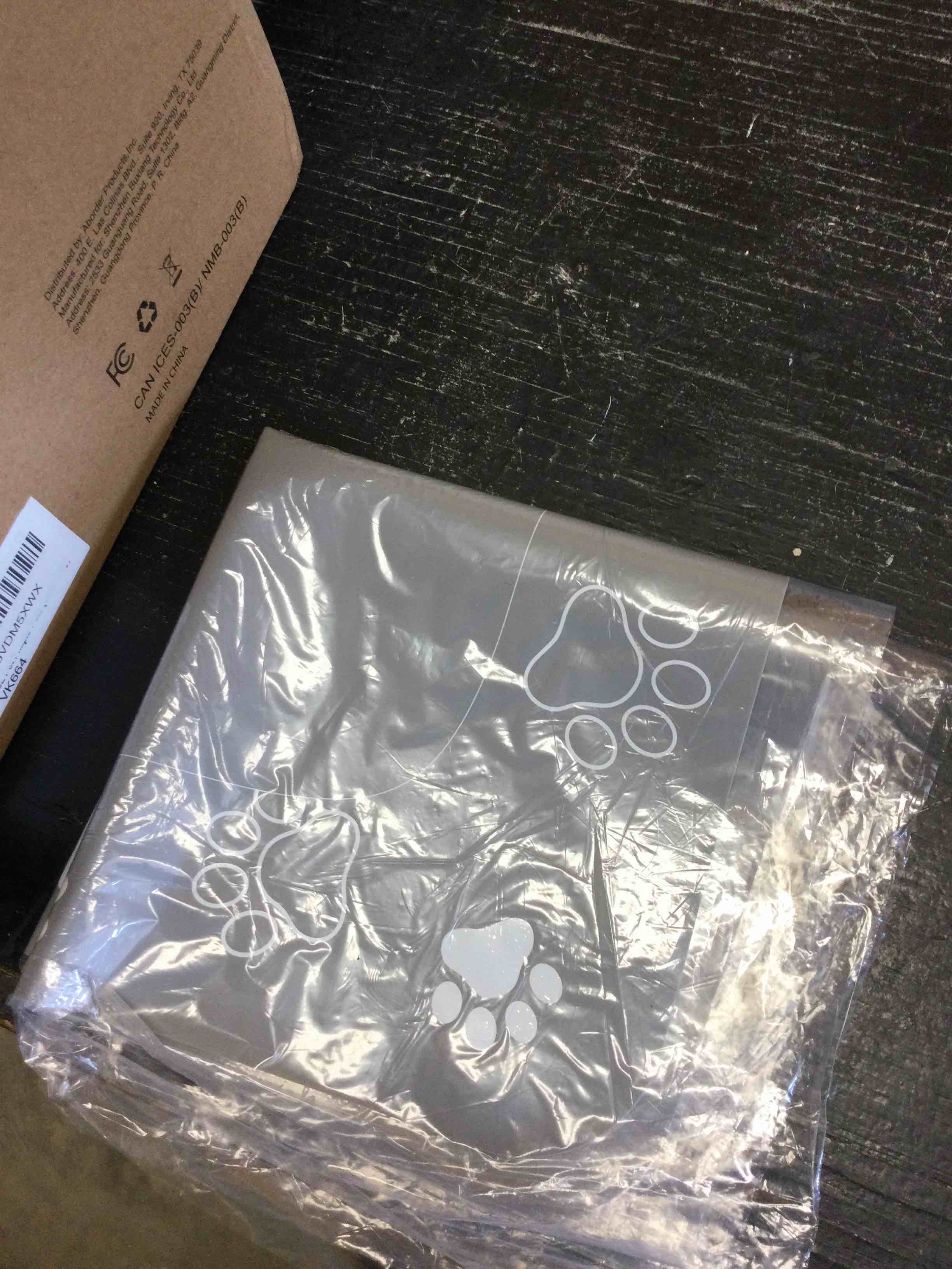 Veken 95oz/2.8L Pet Fountain, Automatic Cat Water Fountain Dog Water Dispenser with Replacement Filters for Cats, Dogs, Multiple Pets (Grey, Plastic)