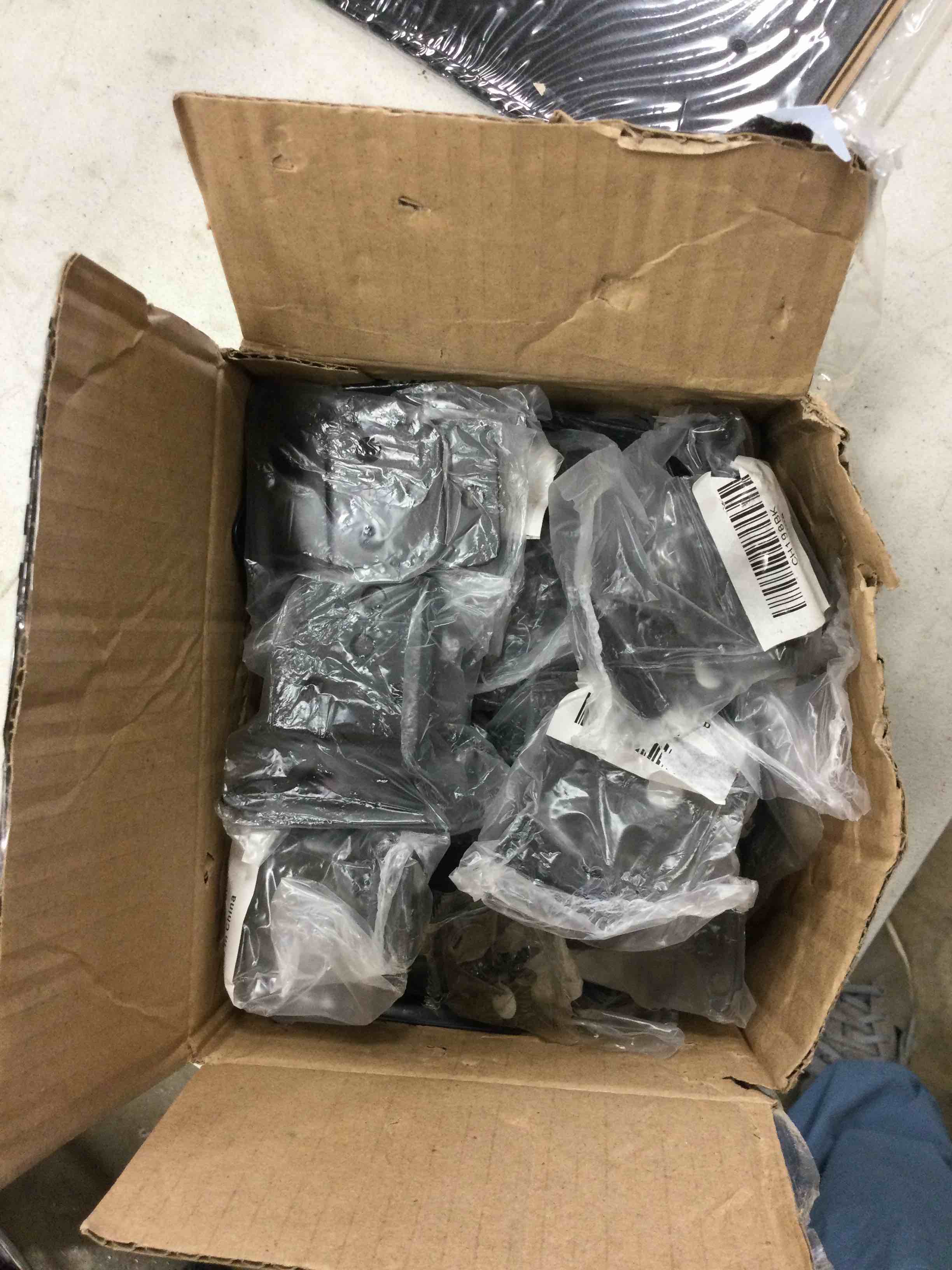 https://s3.amazonaws.com/lotting-images-prod/johnsoncity/YEL3882055_1747332124344.jpeg