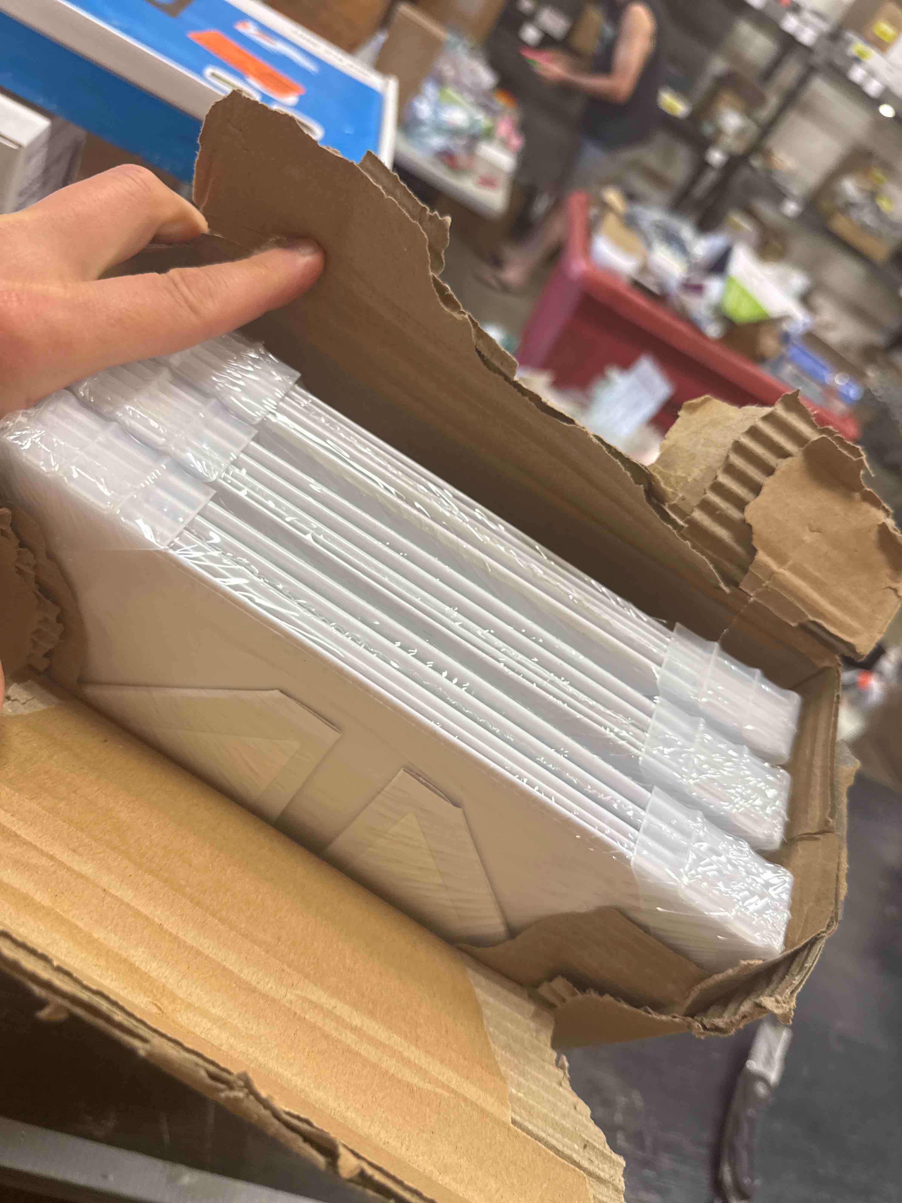 https://s3.amazonaws.com/lotting-images-prod/johnsoncity/YEL3882361_1752241545861.jpeg
