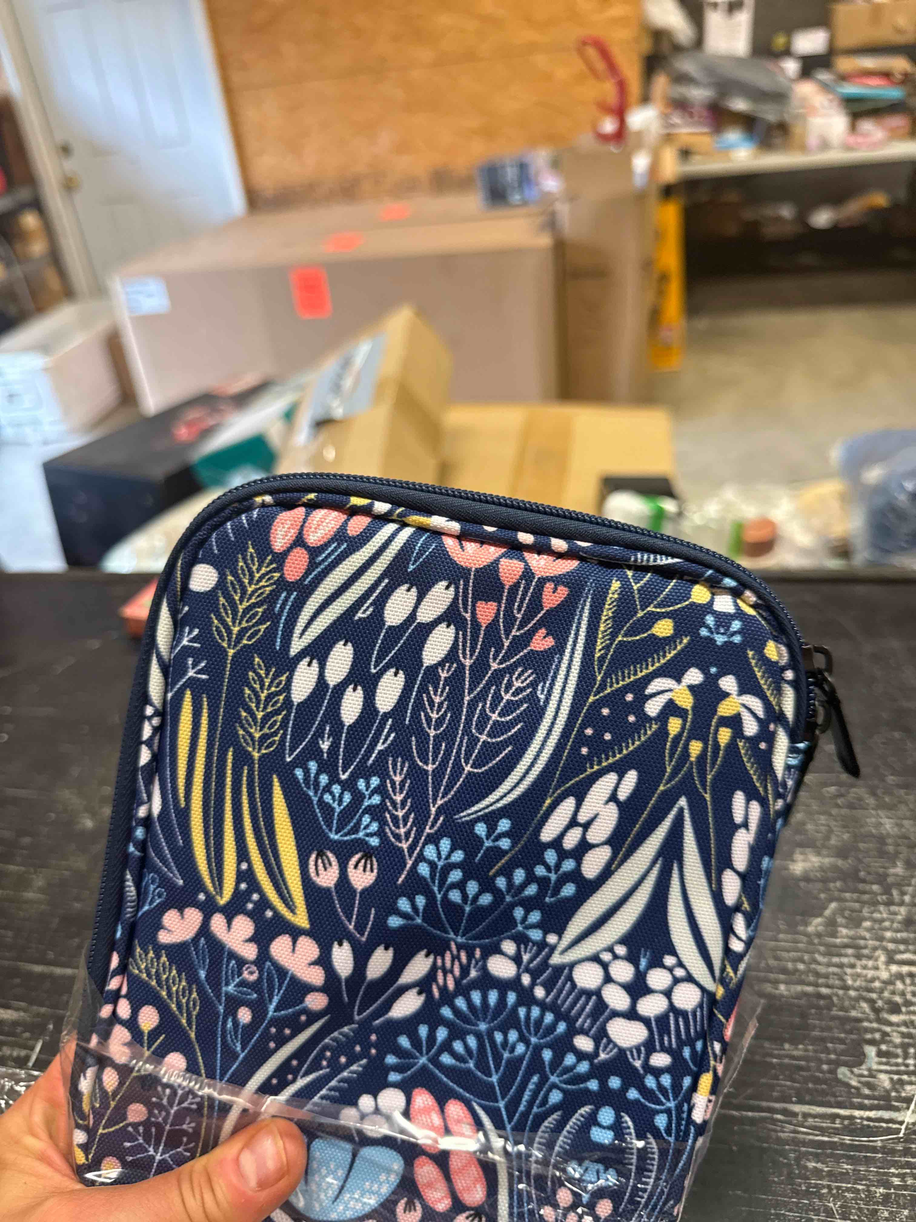 https://s3.amazonaws.com/lotting-images-prod/johnsoncity/YEL3882436_1752689942442.jpeg