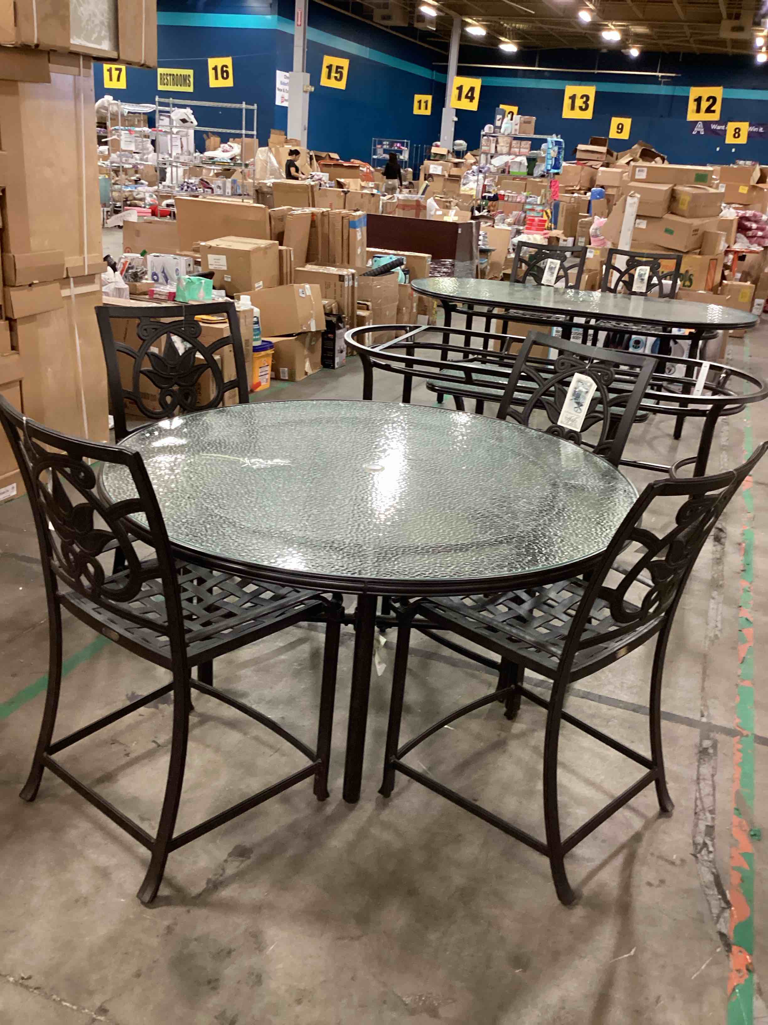 Artisan Collection 5 Piece Patio Dining Set , Round Glass Metal Table with Umbrella Hole, and 4 Dining Outdoor Chairs, by Mallin Casual Furniture