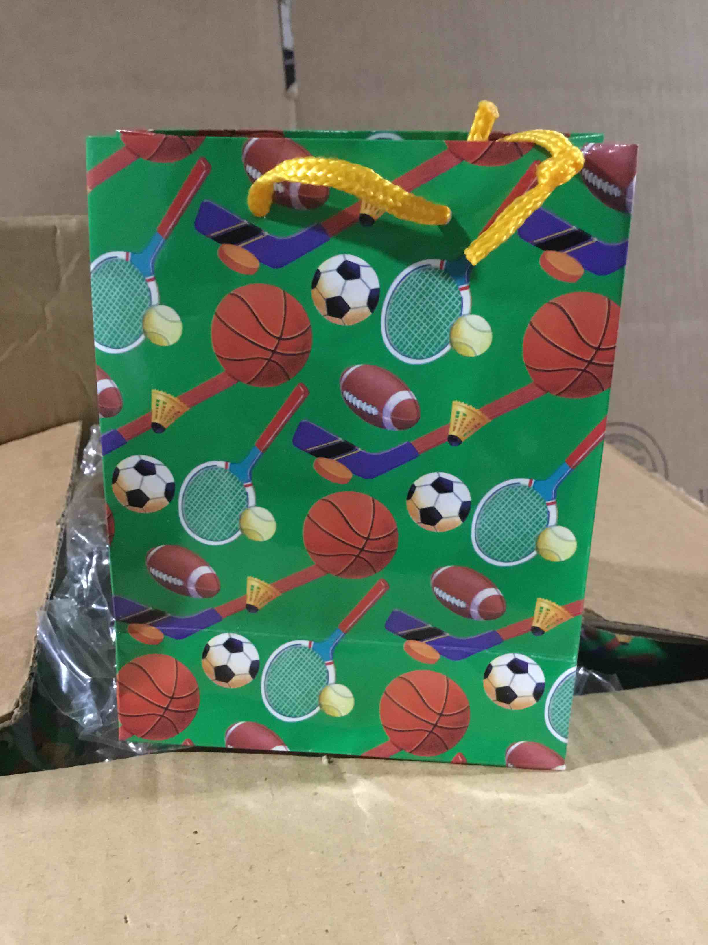 Condition photo showing New/Like New for Box of 300 Small Gift Bag Balls