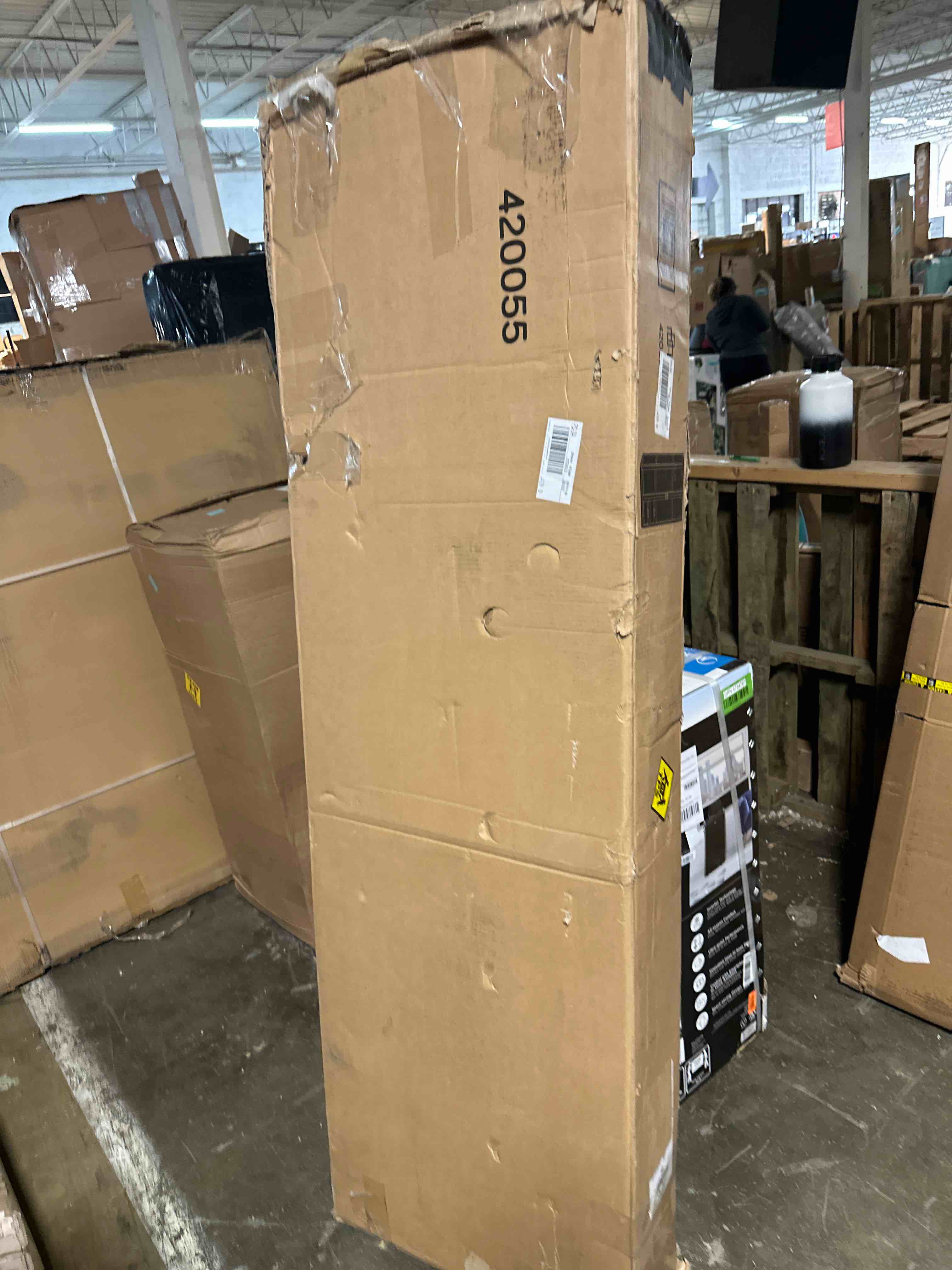 https://s3.amazonaws.com/lotting-images-prod/phillipi/042666029841_1685479077933.jpeg