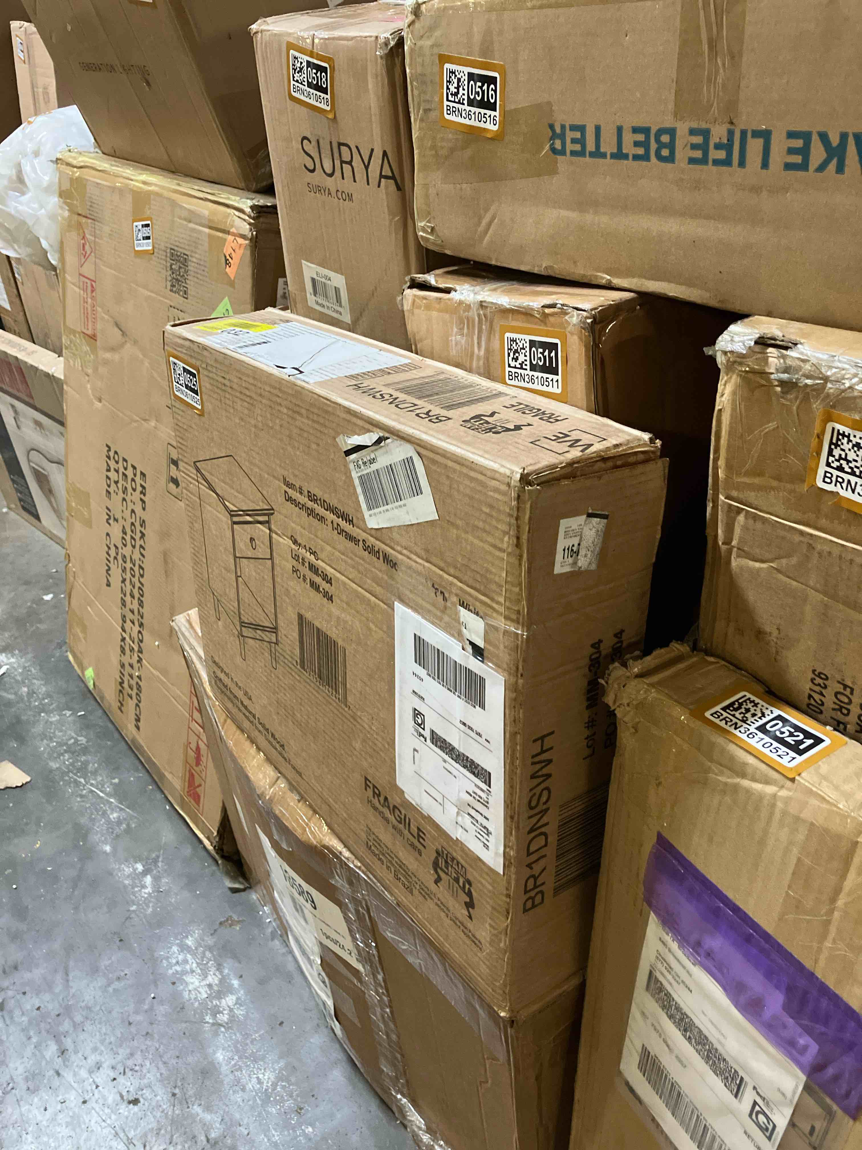 https://s3.amazonaws.com/lotting-images-prod/phillipi/889292868341_1758134532955.jpeg