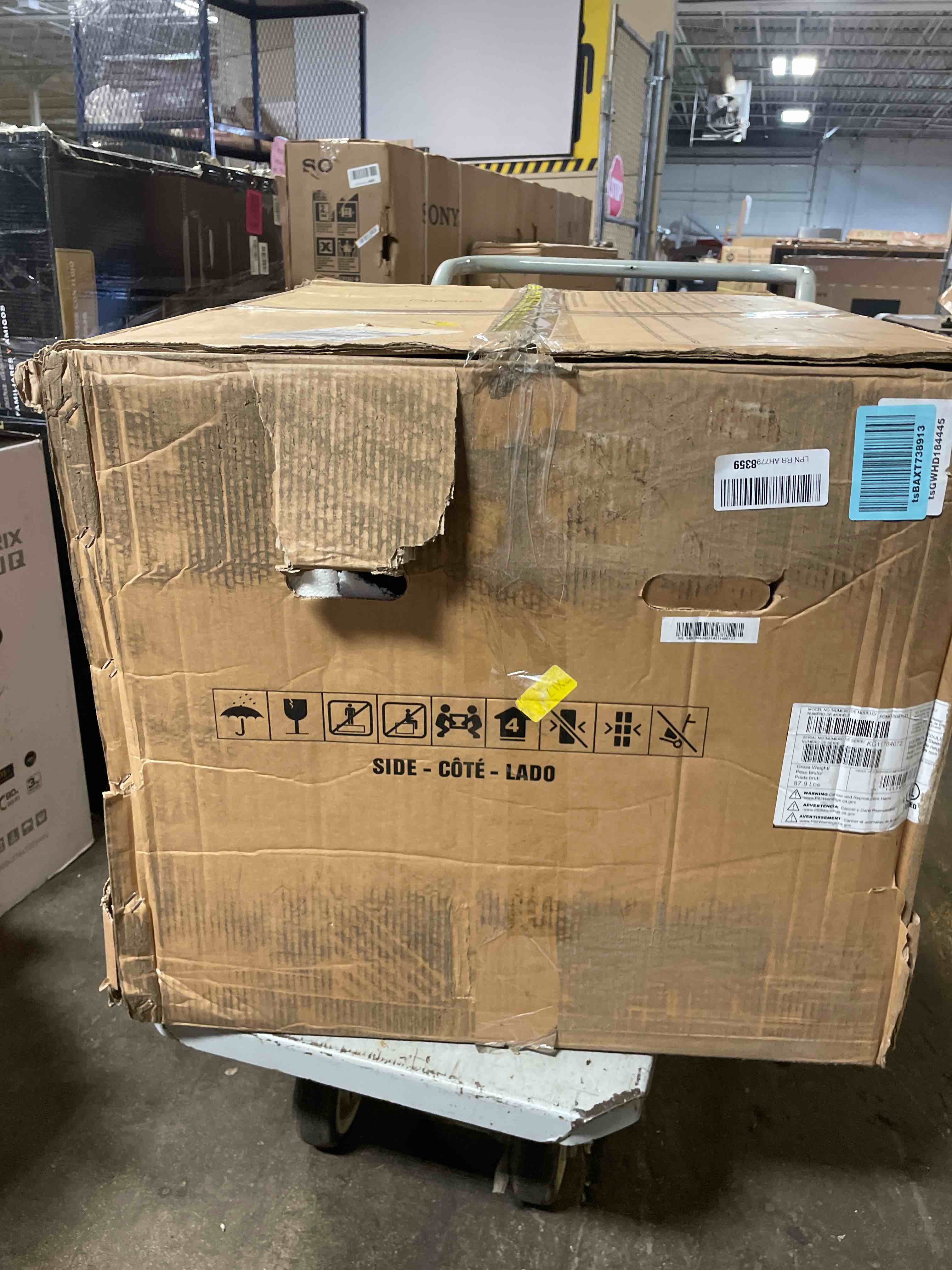https://s3.amazonaws.com/lotting-images-prod/phillipi/BLU1833118_1649861648276.jpeg