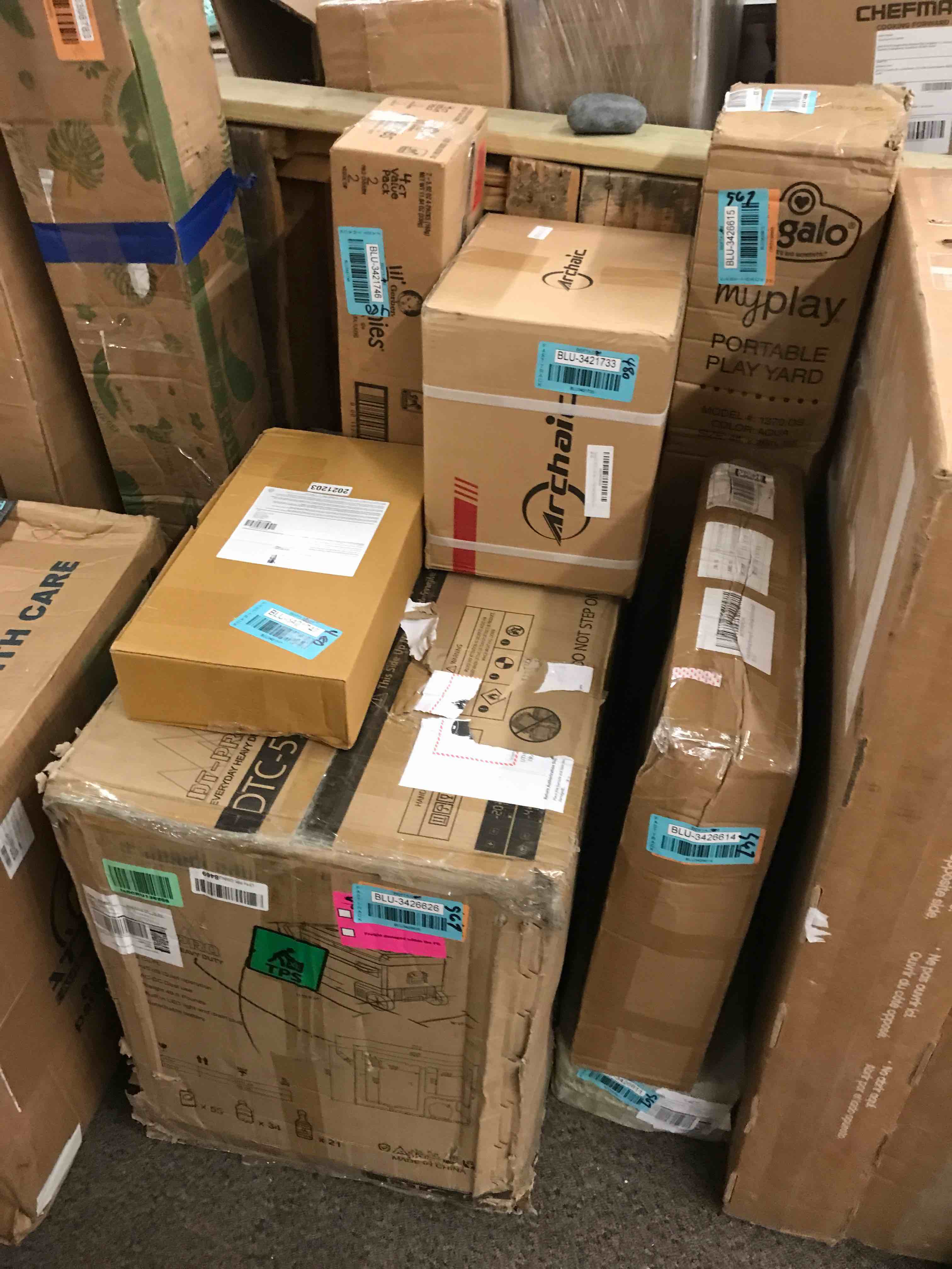 https://s3.amazonaws.com/lotting-images-prod/phillipi/BLU3426626_1664165399394.jpeg
