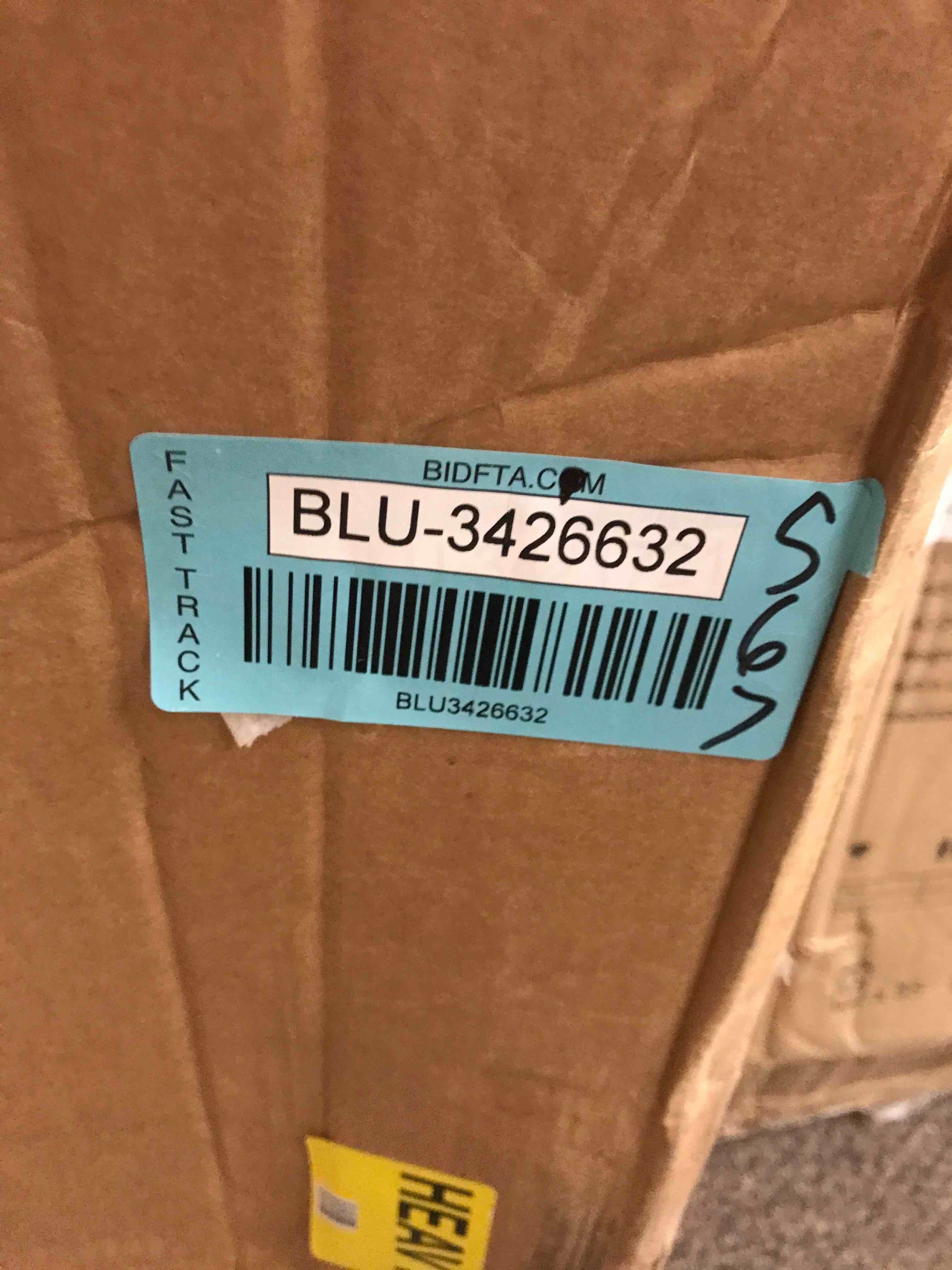 https://s3.amazonaws.com/lotting-images-prod/phillipi/BLU3426632_1664166111682.jpeg