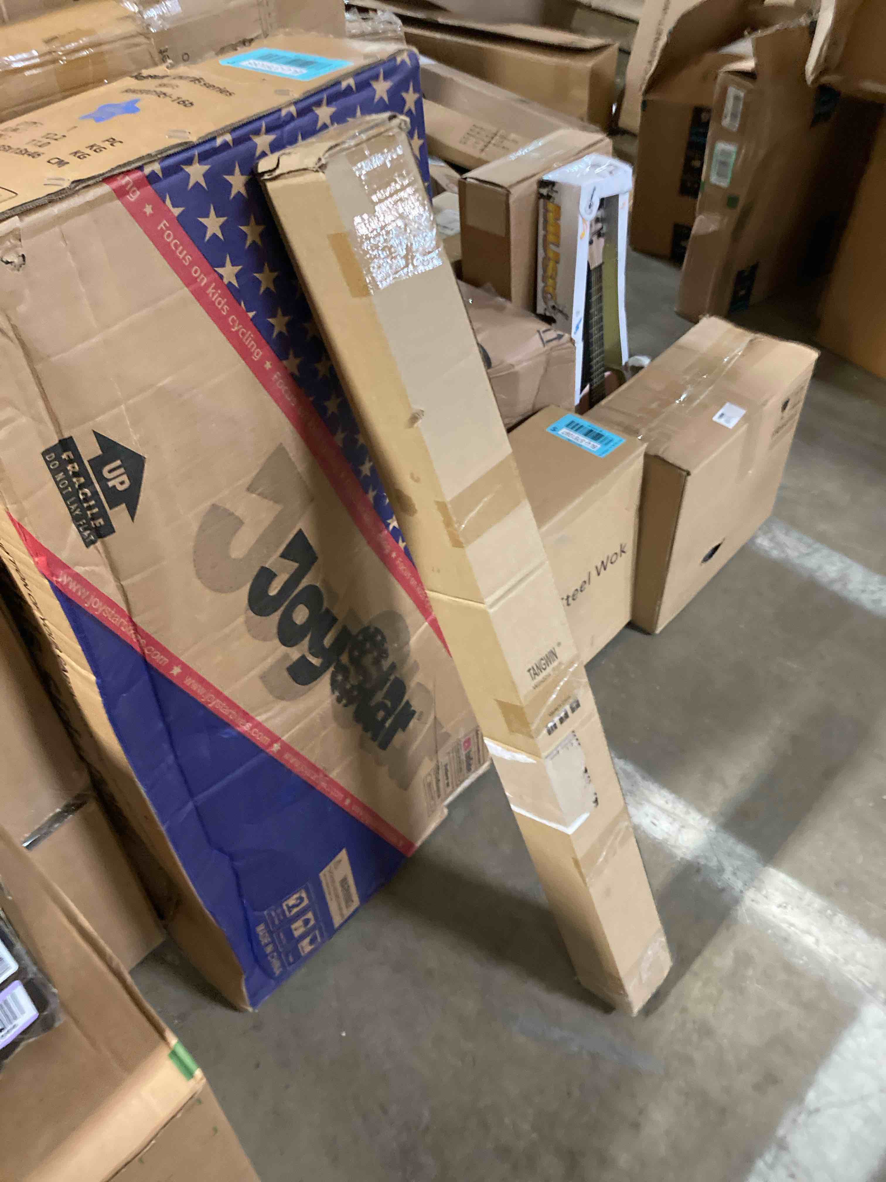 https://s3.amazonaws.com/lotting-images-prod/phillipi/BLU3761100_1704473845402.jpeg