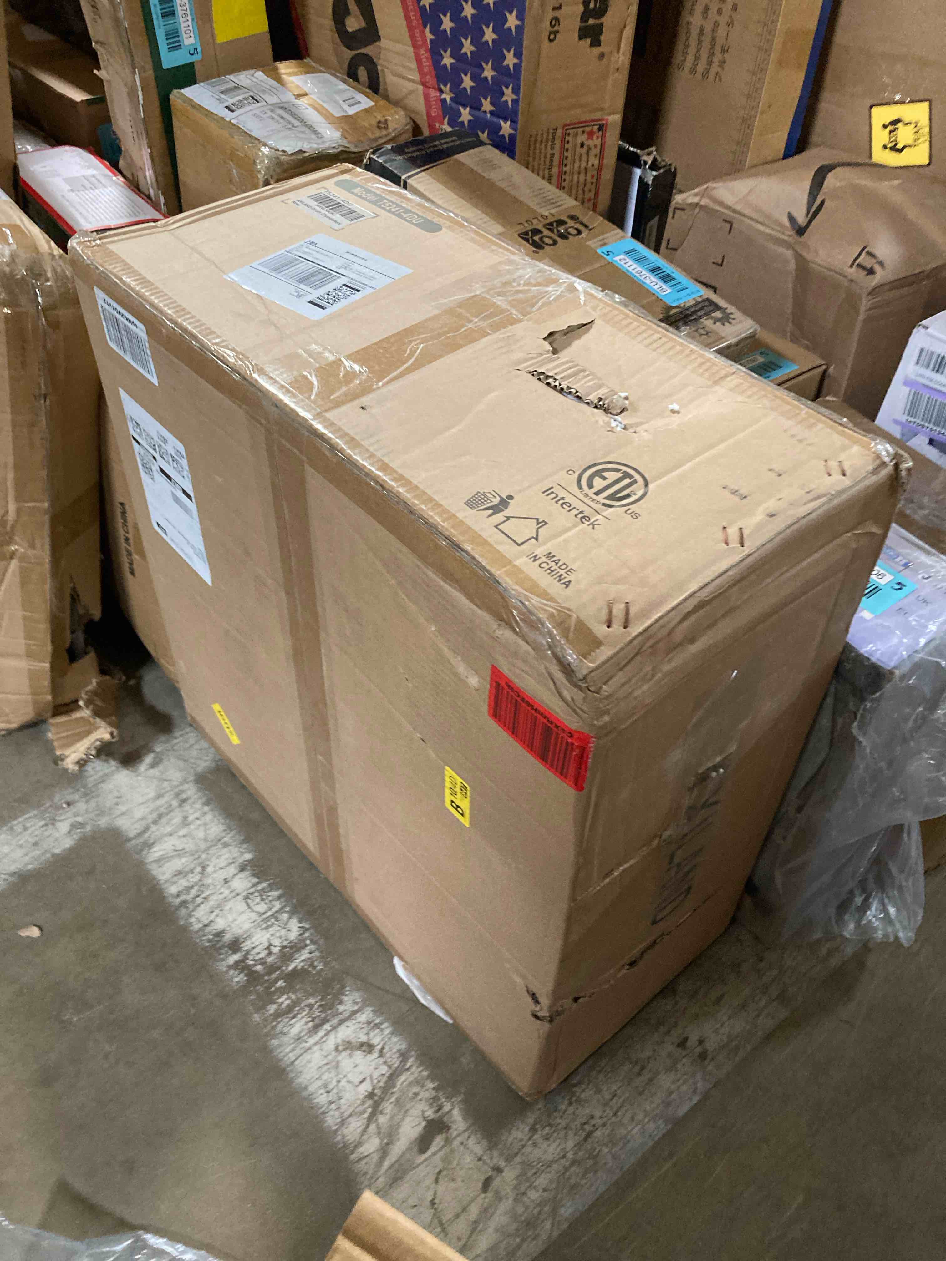 https://s3.amazonaws.com/lotting-images-prod/phillipi/BLU3761117_1704481555393.jpeg