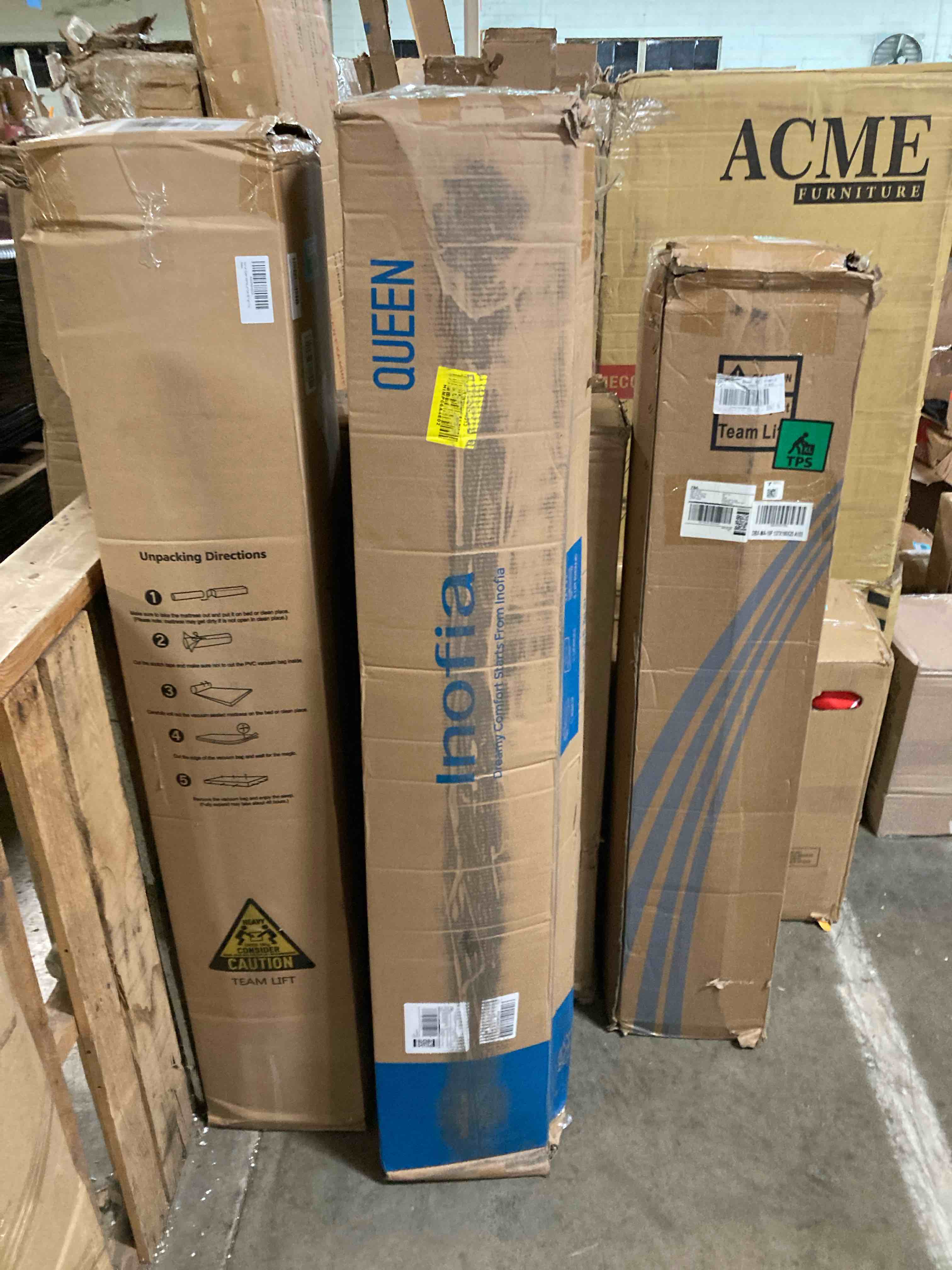 https://s3.amazonaws.com/lotting-images-prod/phillipi/BLU3761172_1704492149148.jpeg
