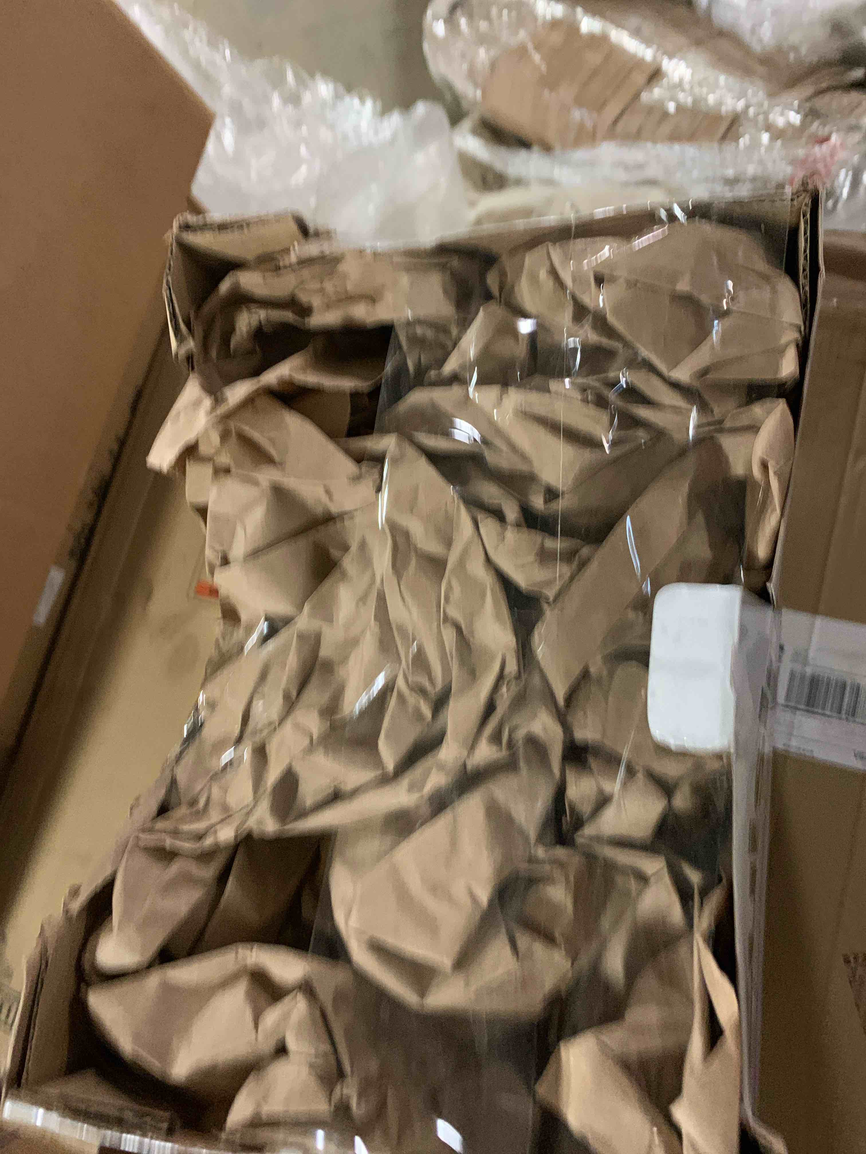 https://s3.amazonaws.com/lotting-images-prod/phillipi/BLU3761251_1704744193937.jpeg