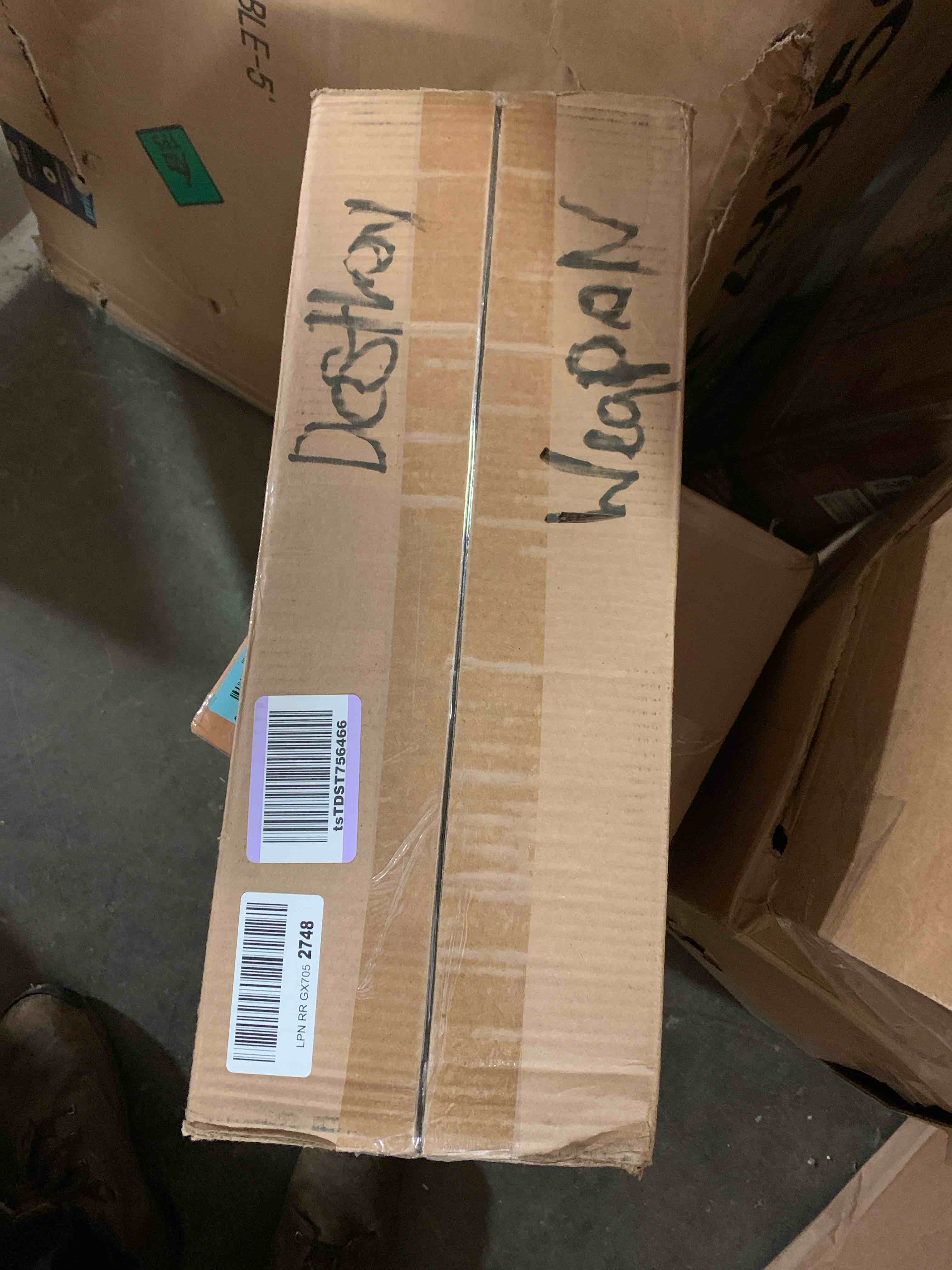 https://s3.amazonaws.com/lotting-images-prod/phillipi/BLU3761338_1704741193001.jpeg