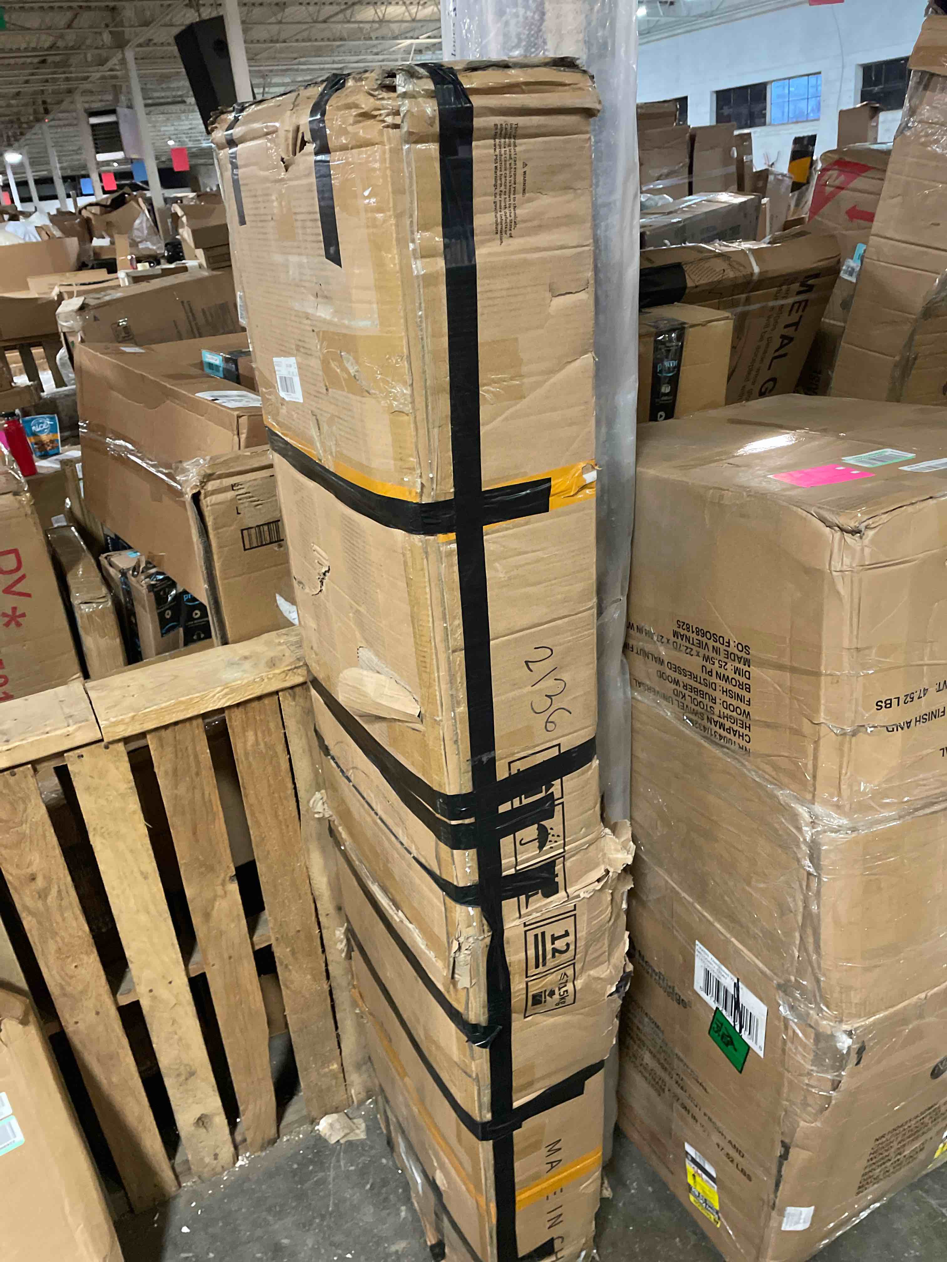 https://s3.amazonaws.com/lotting-images-prod/phillipi/BLU3761430_1704751870861.jpeg