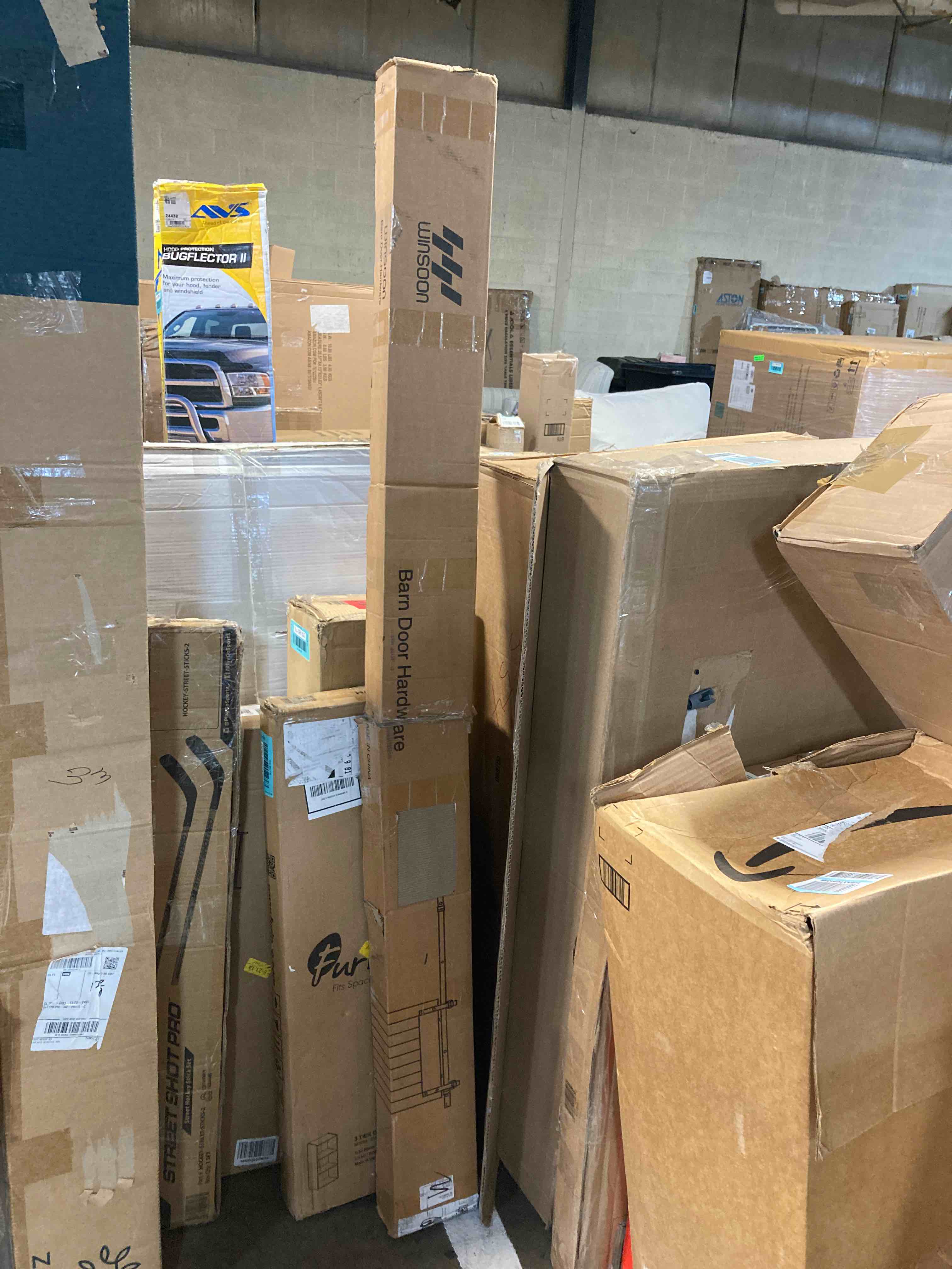 https://s3.amazonaws.com/lotting-images-prod/phillipi/BLU3961632_1686589321658.jpeg