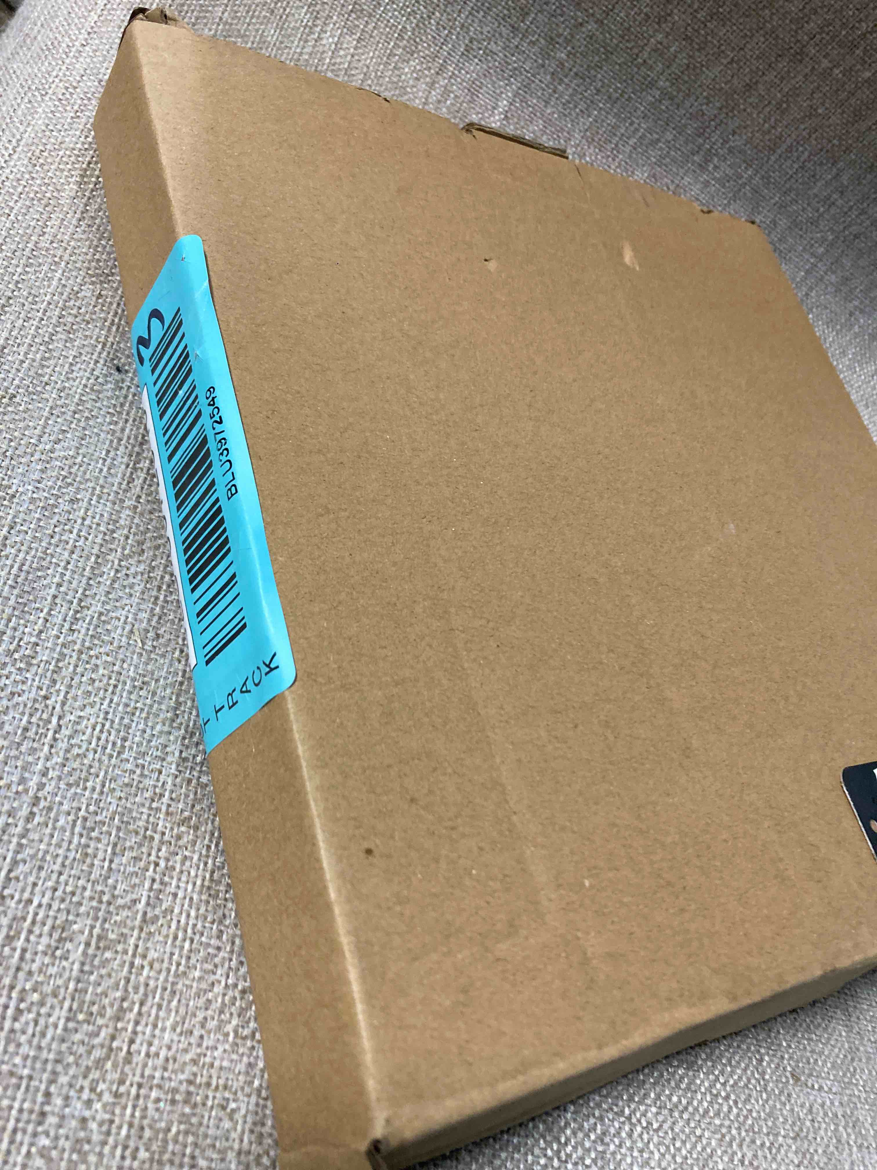 https://s3.amazonaws.com/lotting-images-prod/phillipi/BLU3972549_1700680337318.jpeg