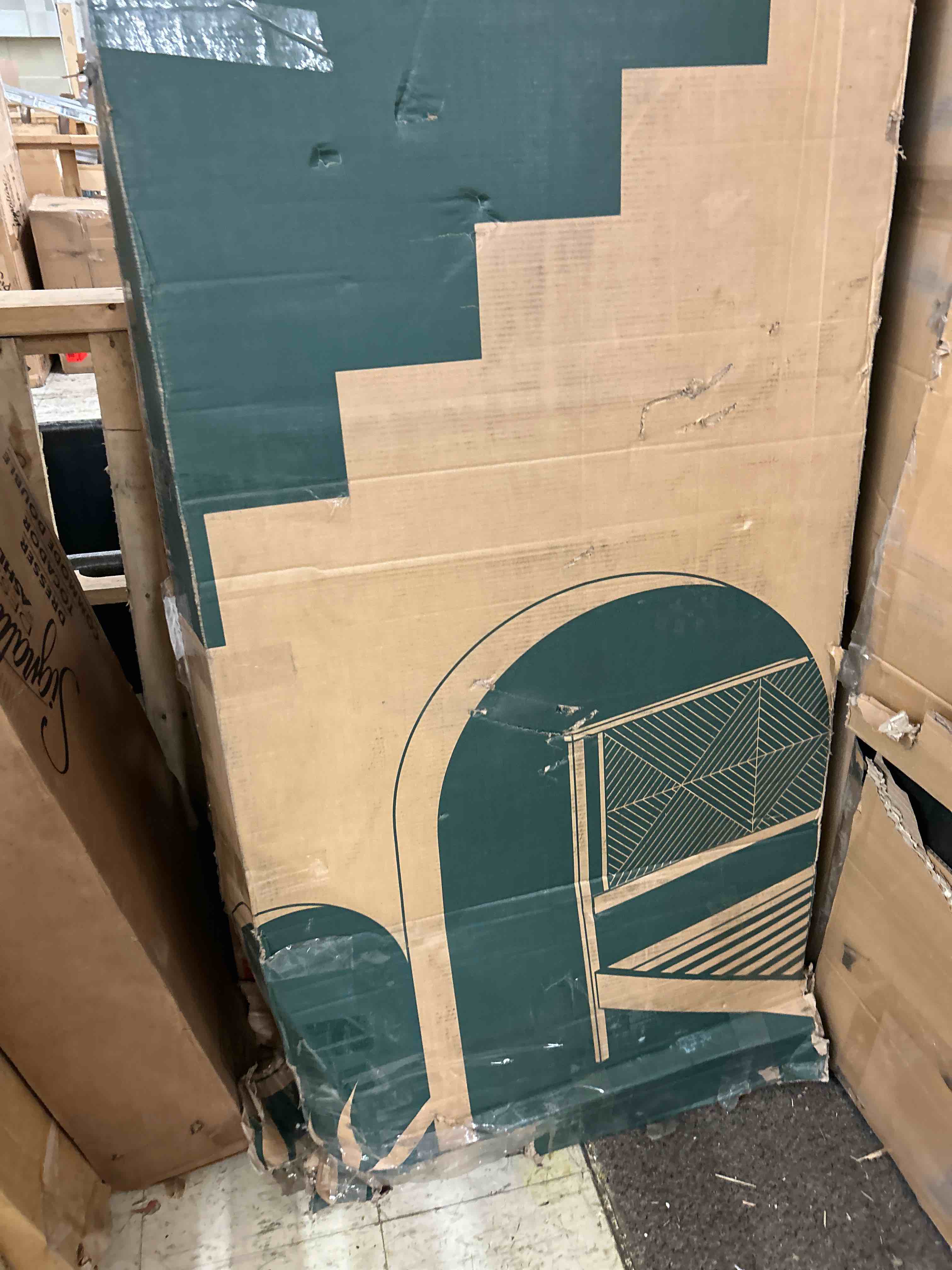 https://s3.amazonaws.com/lotting-images-prod/phillipi/BLU4029574_1683822969238.jpeg