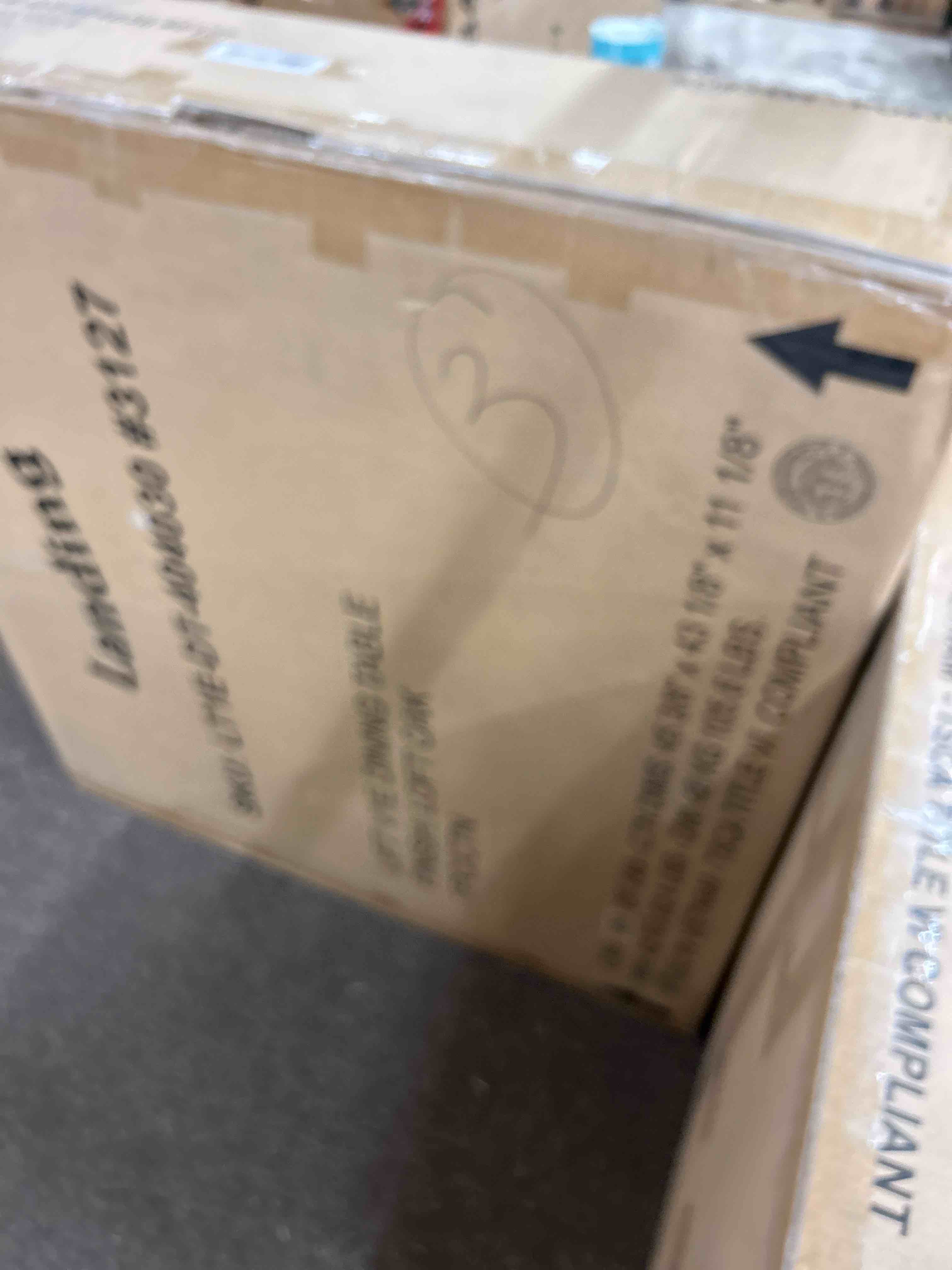 https://s3.amazonaws.com/lotting-images-prod/phillipi/BLU4029582_1683824617327.jpeg