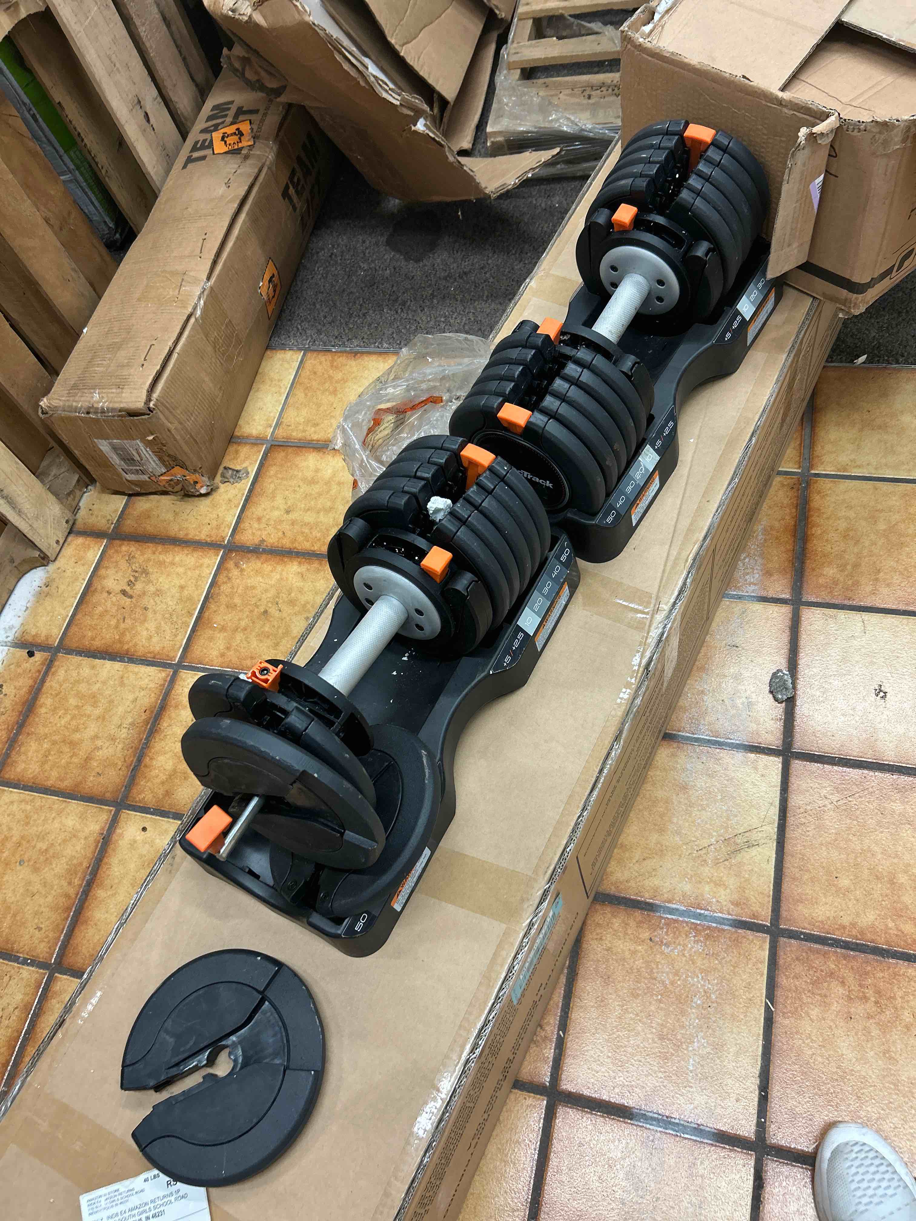 https://s3.amazonaws.com/lotting-images-prod/phillipi/BLU4031760_1685732698347.jpeg