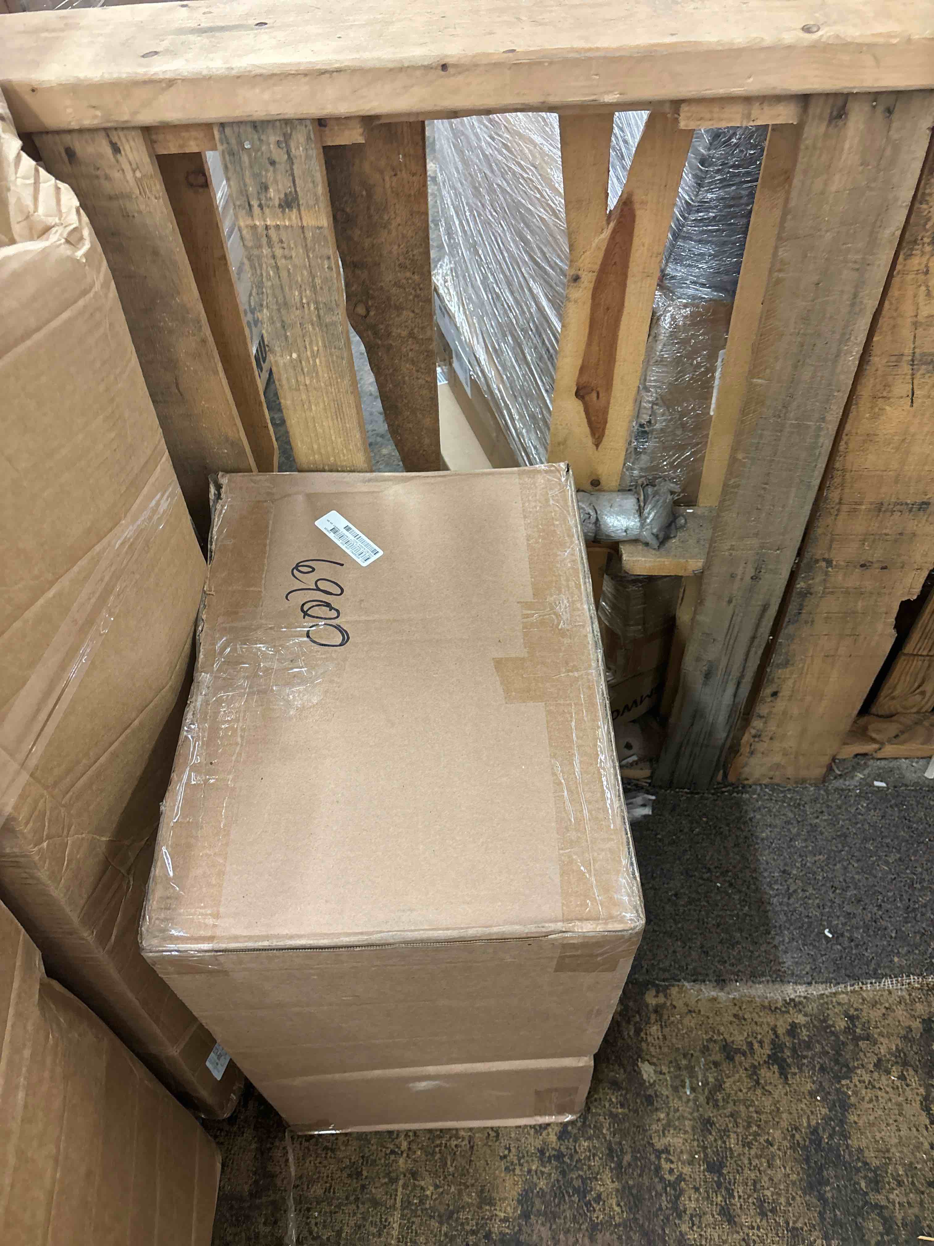 https://s3.amazonaws.com/lotting-images-prod/phillipi/BLU4389273_1727929167839.jpeg