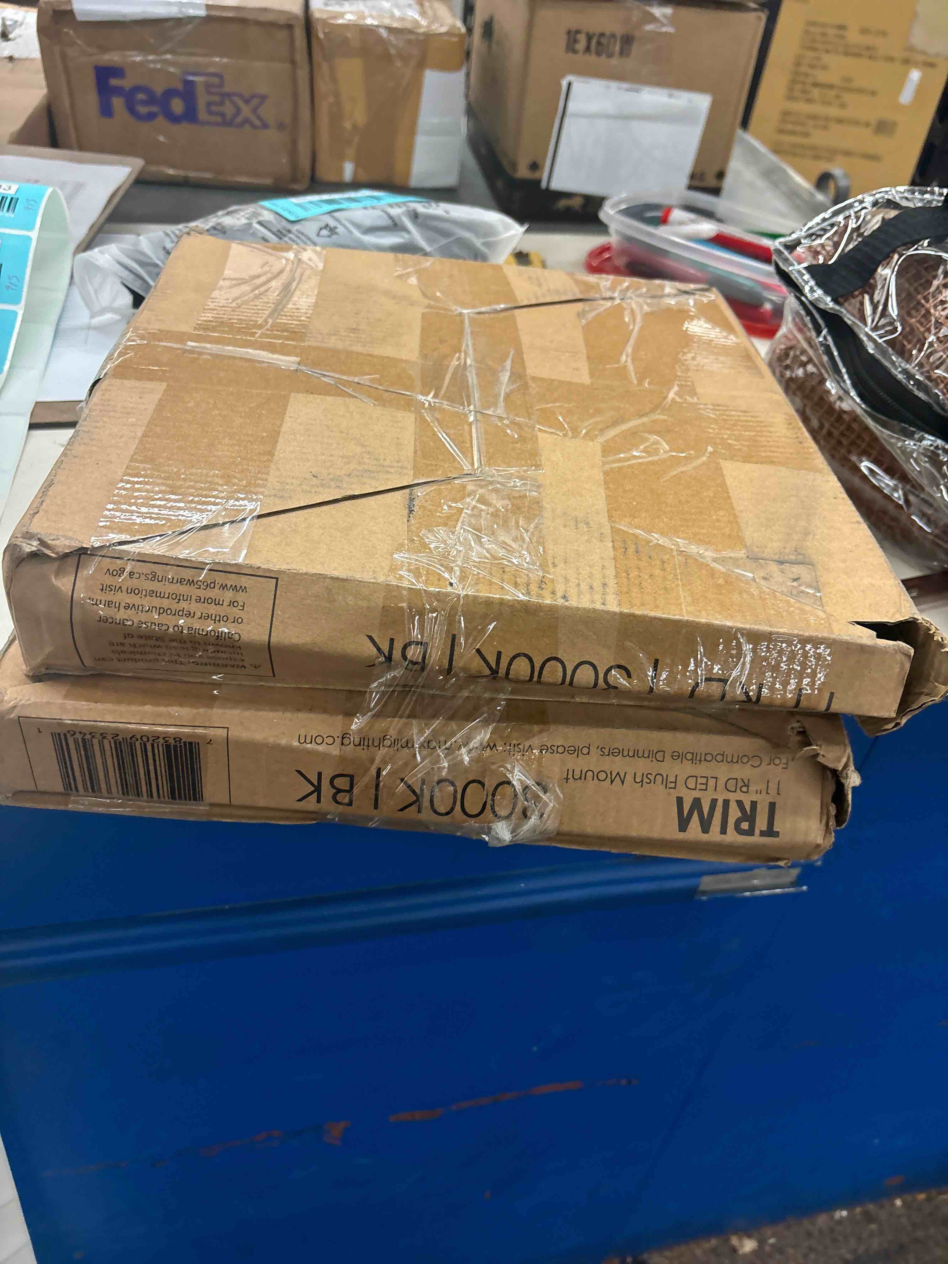 https://s3.amazonaws.com/lotting-images-prod/phillipi/BLU4389337_1728491701255.jpeg