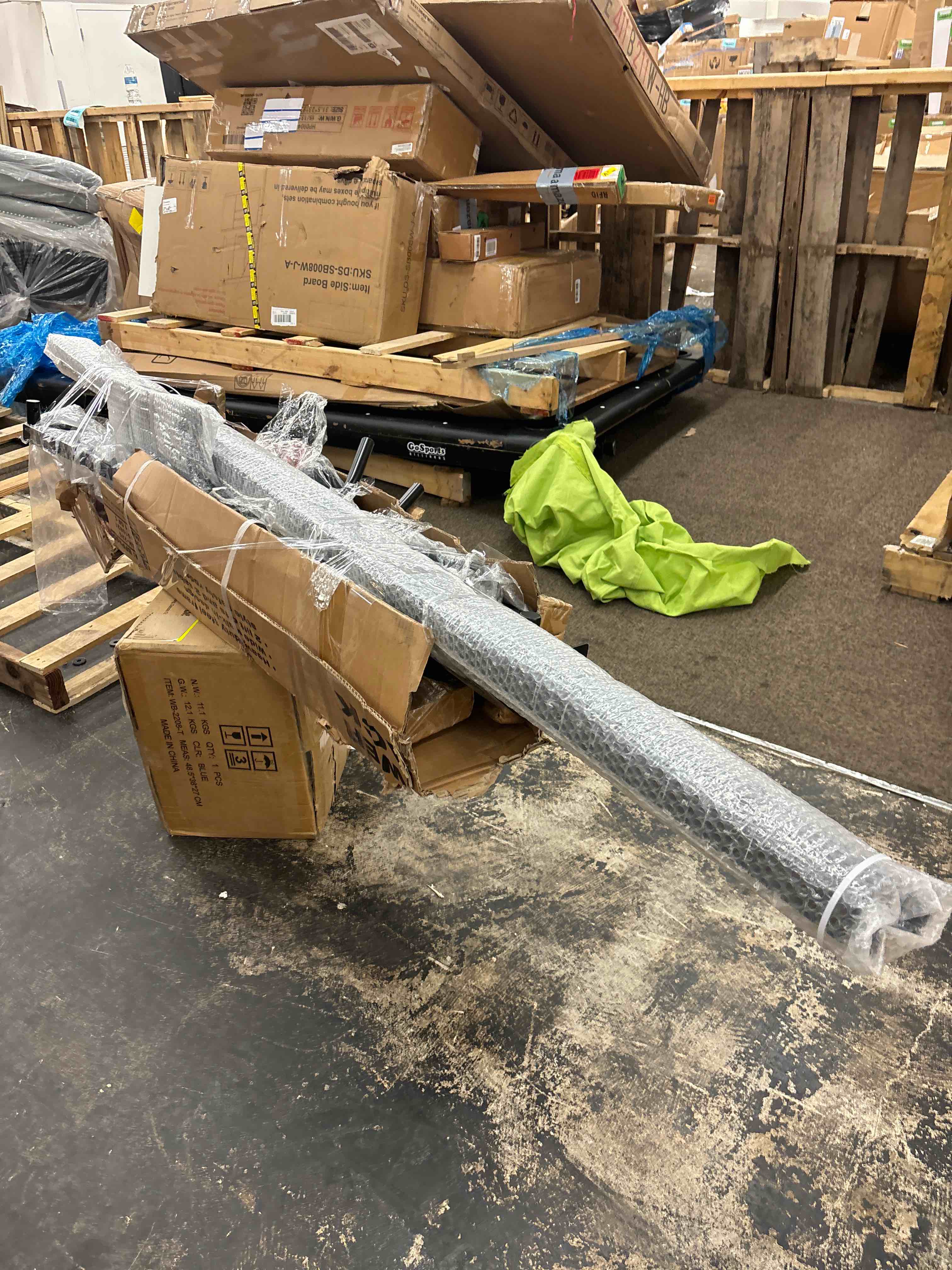 https://s3.amazonaws.com/lotting-images-prod/phillipi/BLU4389346_1728495010891.jpeg