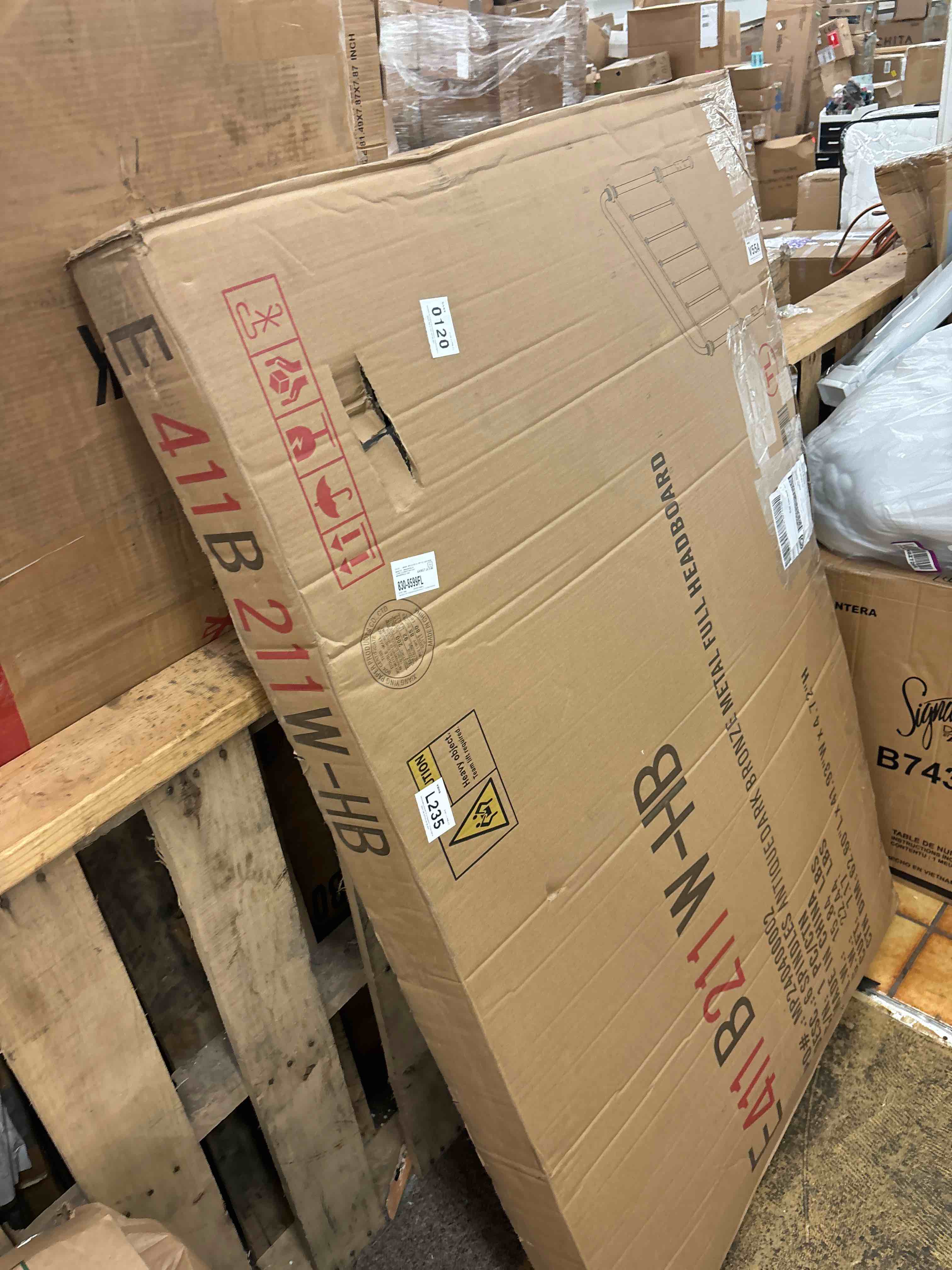 https://s3.amazonaws.com/lotting-images-prod/phillipi/BLU4389367_1728497762258.jpeg