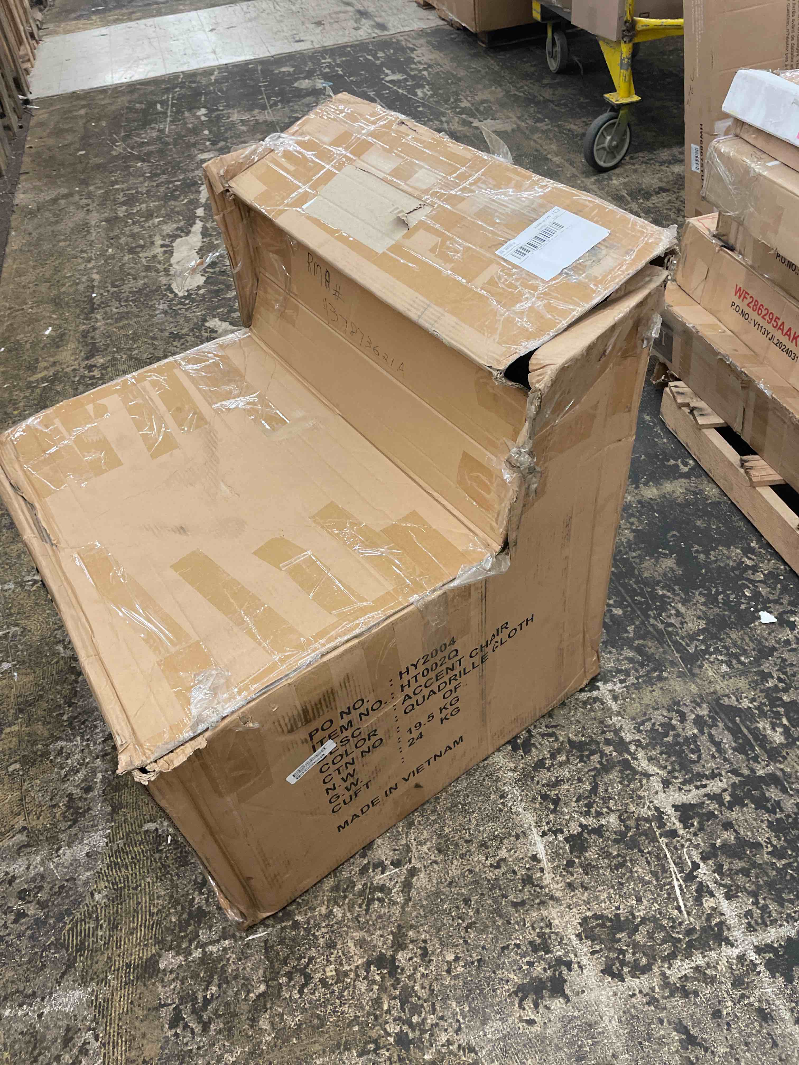 Best Master Furniture Harriet Linen Upholstered Checkered Print Living