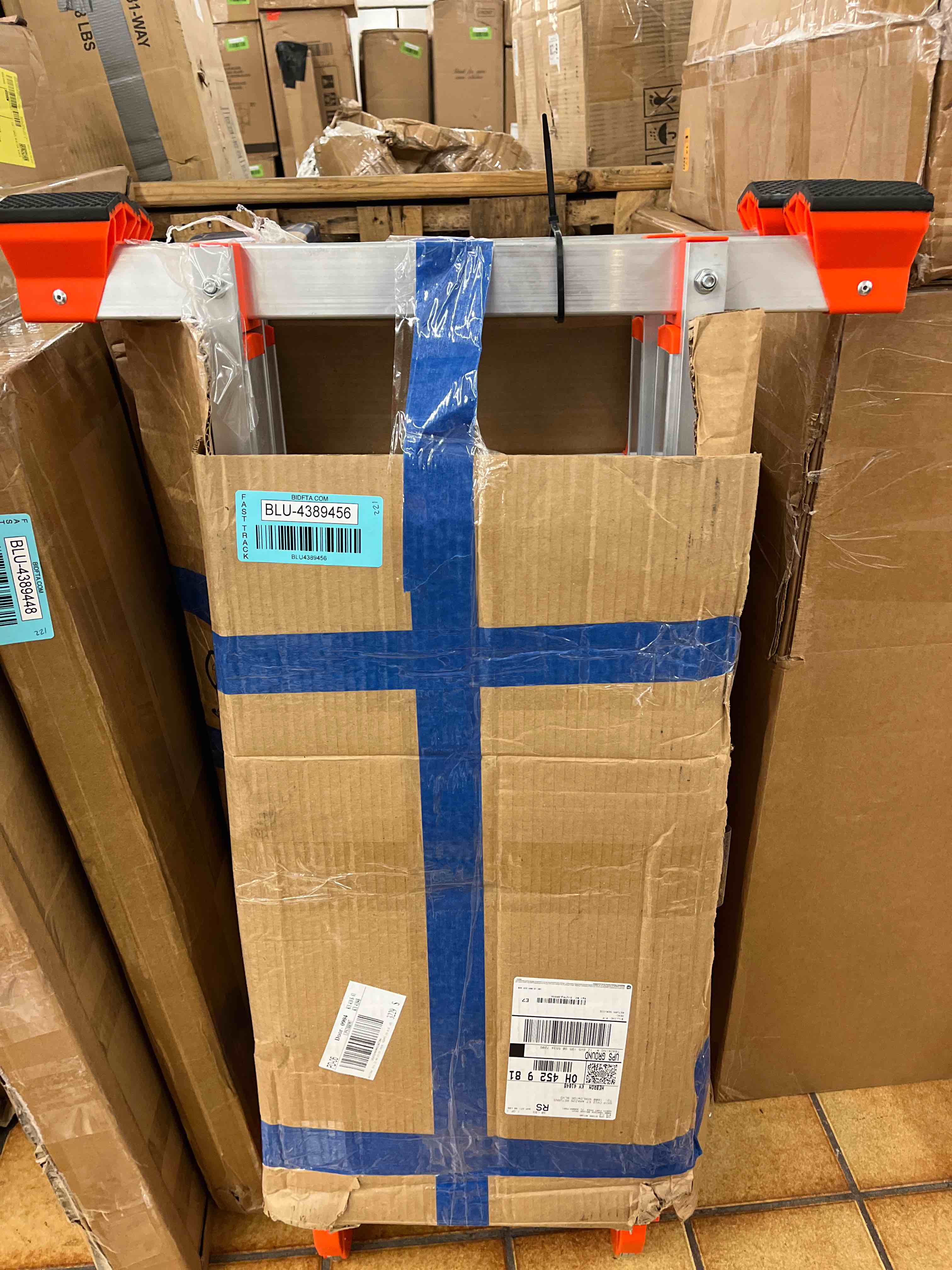 https://s3.amazonaws.com/lotting-images-prod/phillipi/BLU4389456_1731080290097.jpeg