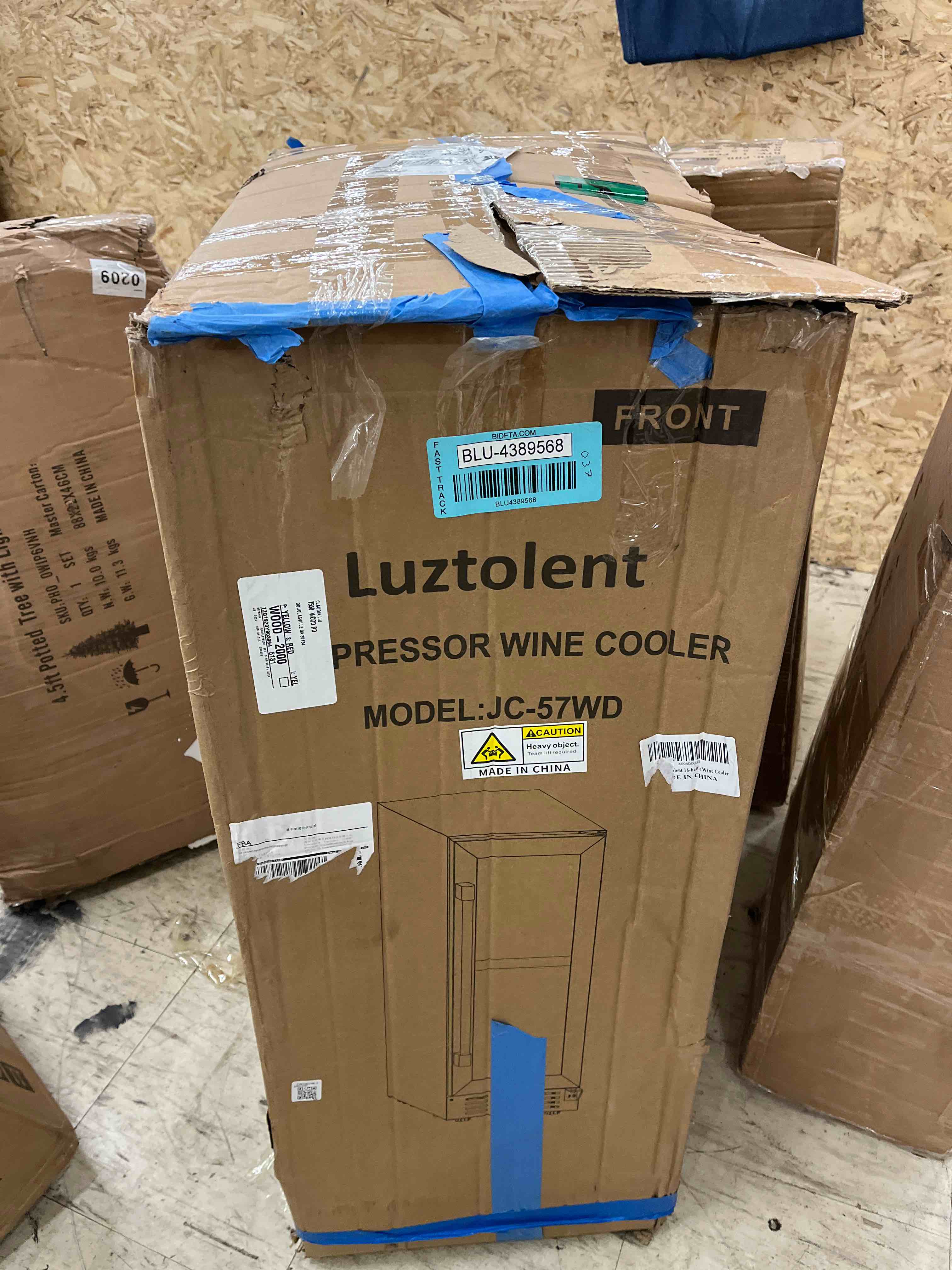 https://s3.amazonaws.com/lotting-images-prod/phillipi/BLU4389568_1736263738221.jpeg