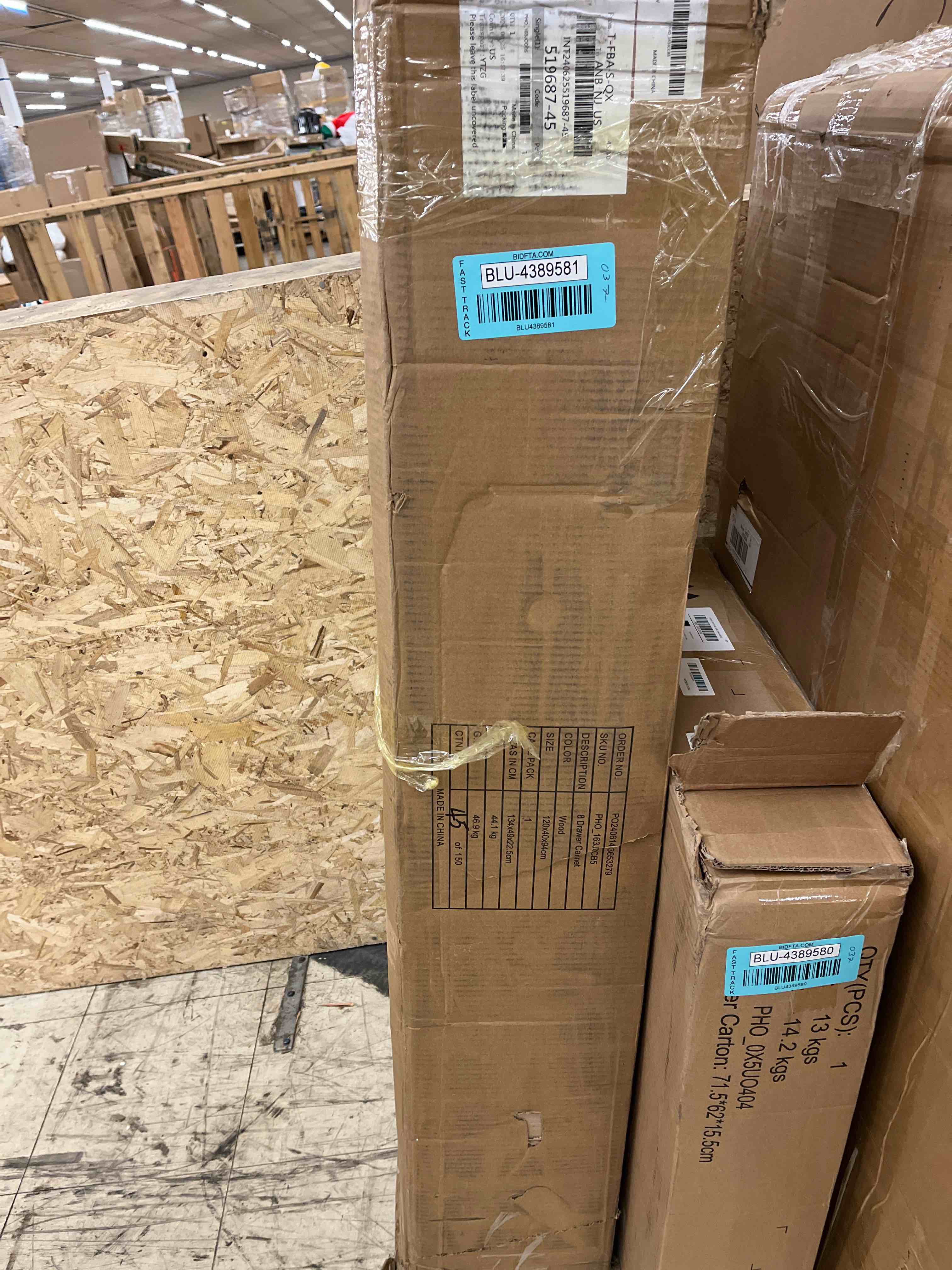 https://s3.amazonaws.com/lotting-images-prod/phillipi/BLU4389581_1736264696927.jpeg