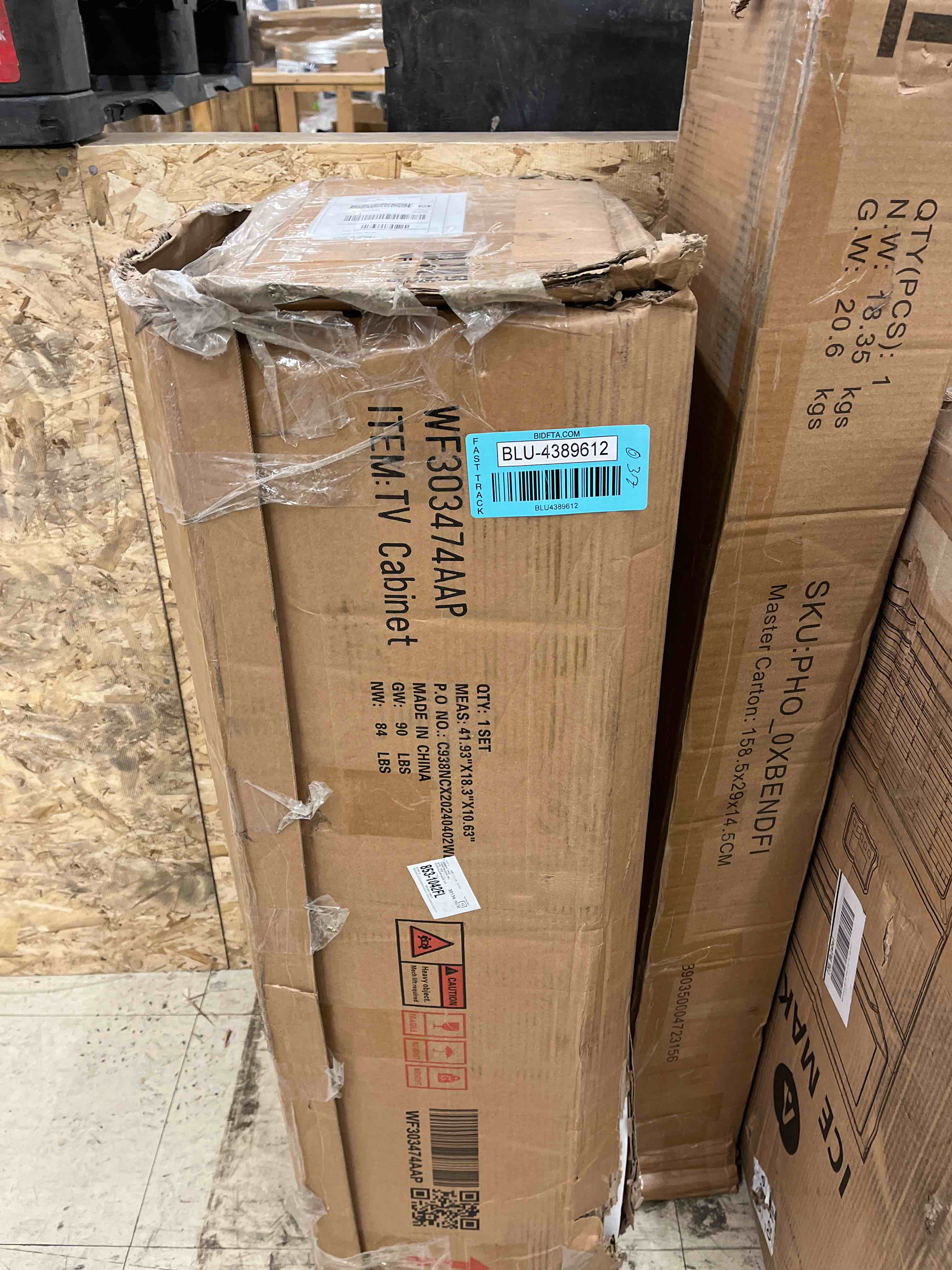 https://s3.amazonaws.com/lotting-images-prod/phillipi/BLU4389612_1736267473161.jpeg
