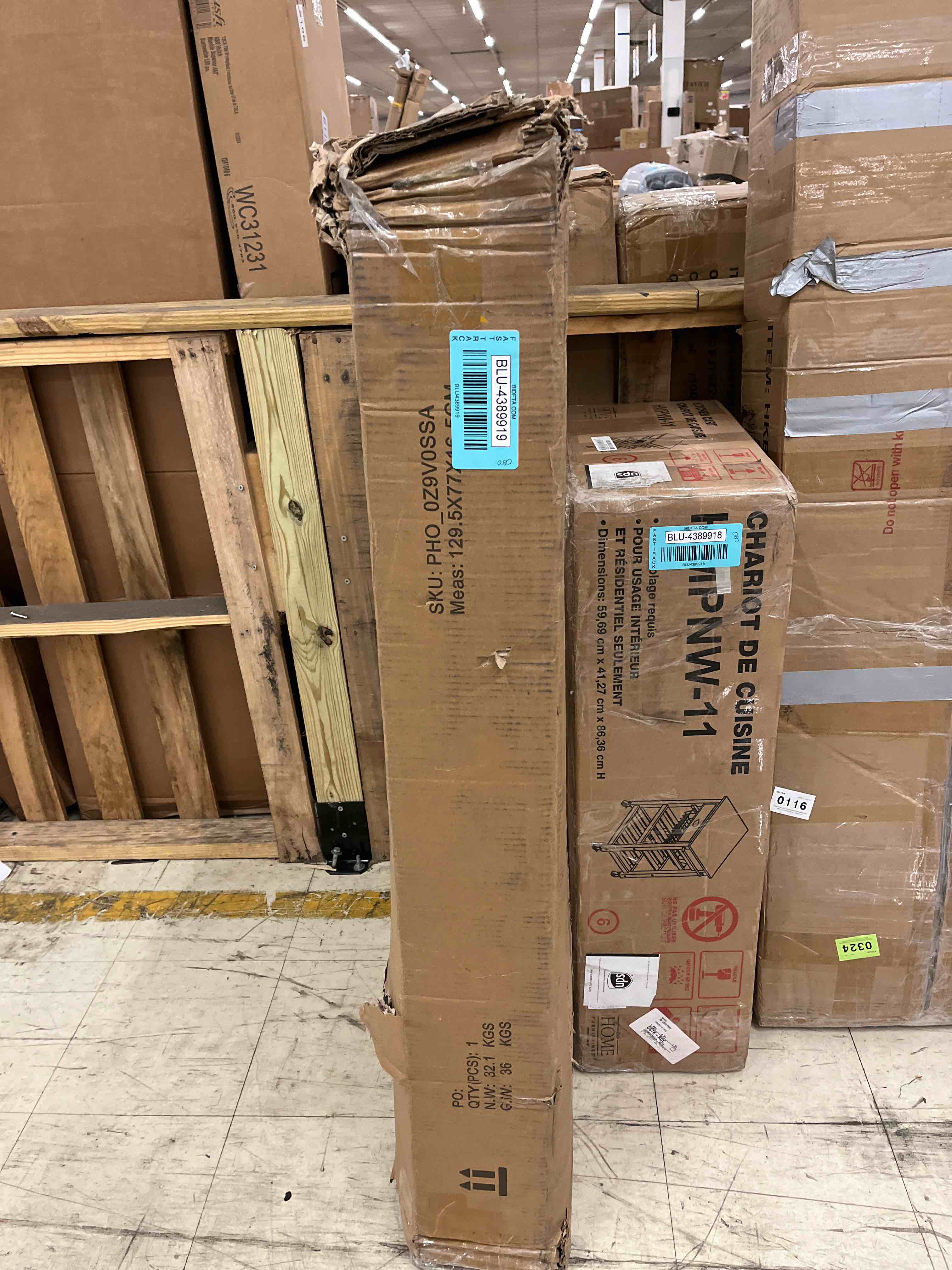 https://s3.amazonaws.com/lotting-images-prod/phillipi/BLU4389919_1736874661116.jpeg