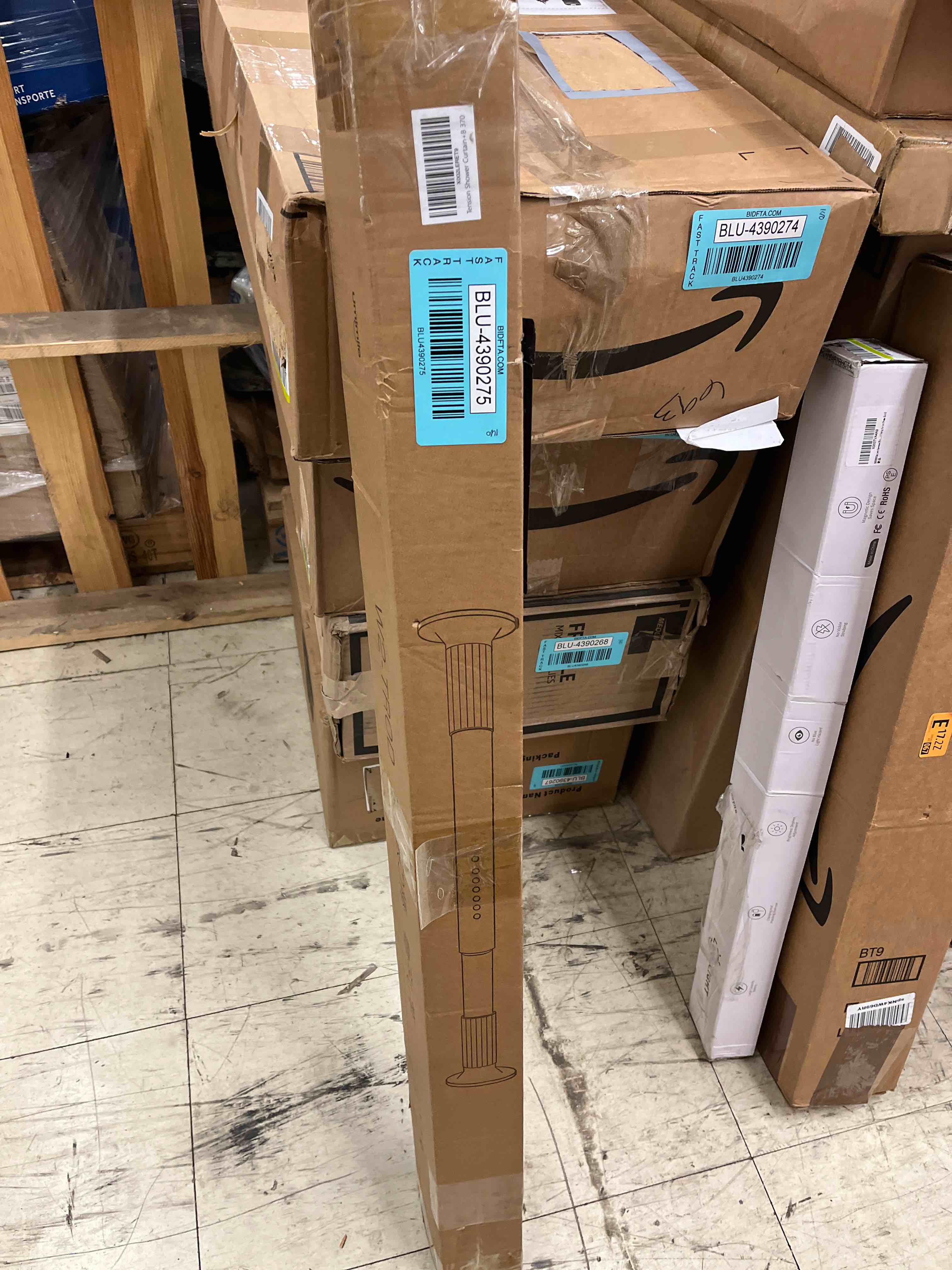 https://s3.amazonaws.com/lotting-images-prod/phillipi/BLU4390275_1737650073060.jpeg