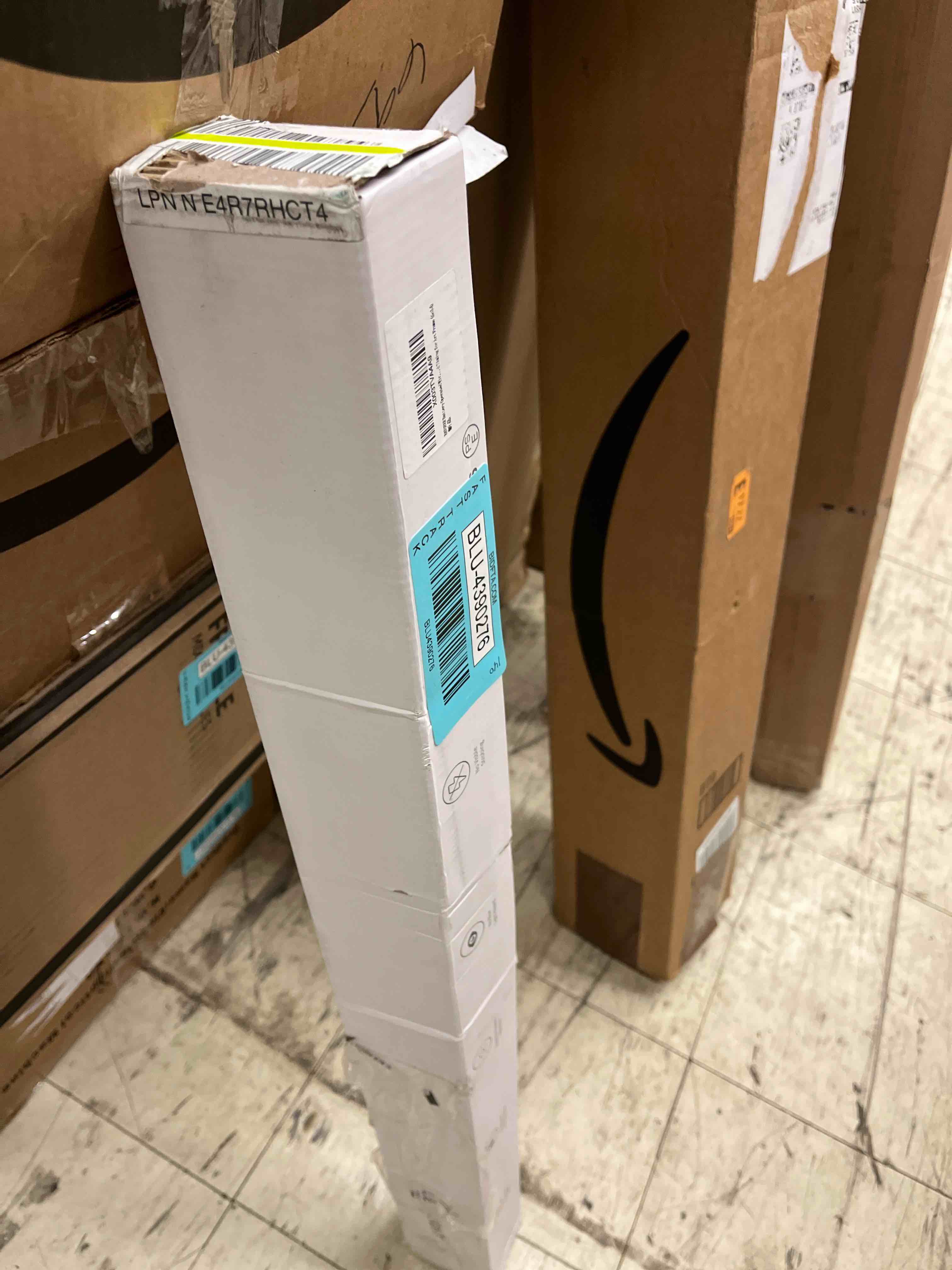 https://s3.amazonaws.com/lotting-images-prod/phillipi/BLU4390276_1737650128258.jpeg